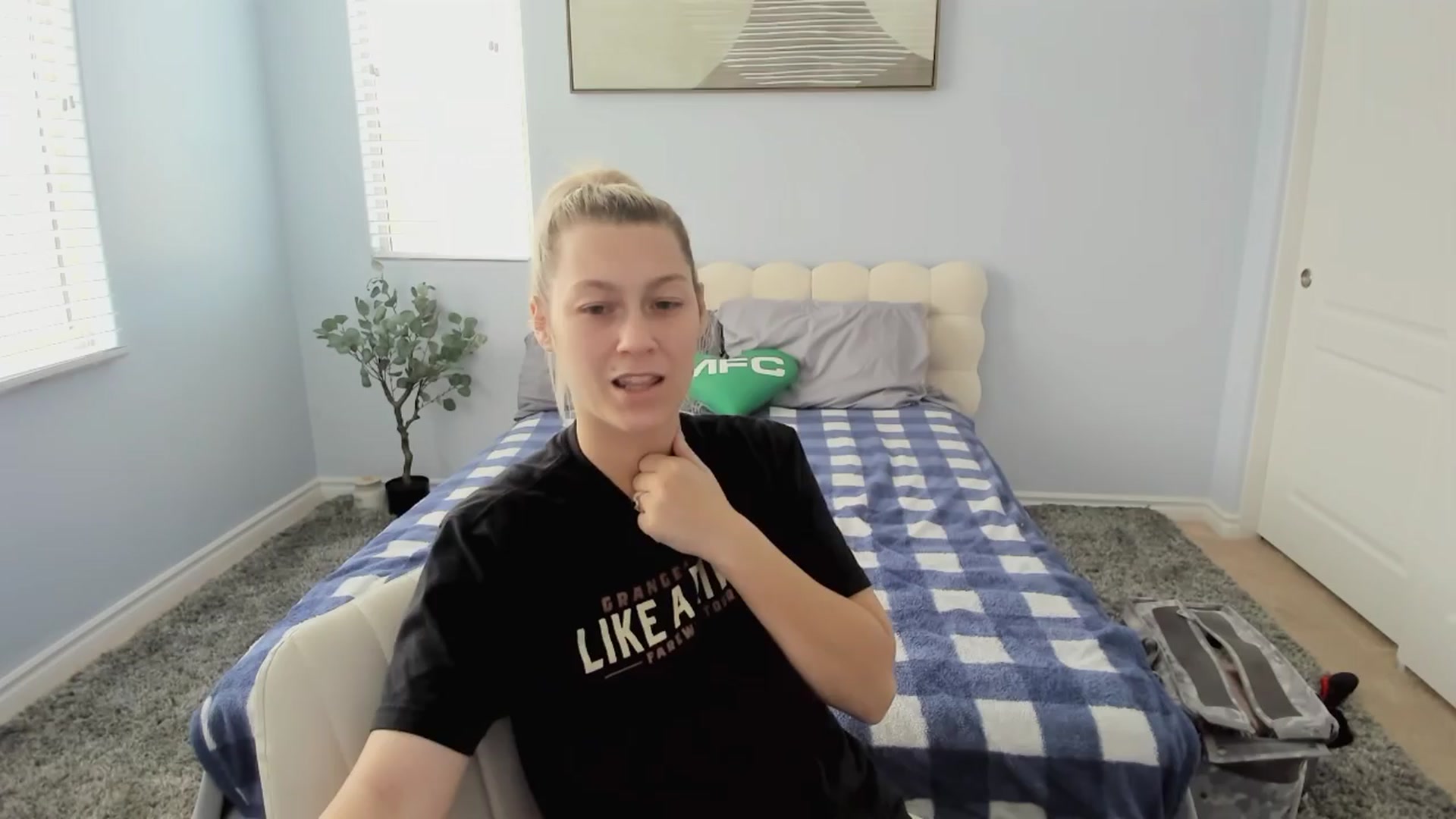 Gallery image thumbnail from LexiiJae's myfreecams stream on, 03/29/2024, 20:38 image 20 of 20