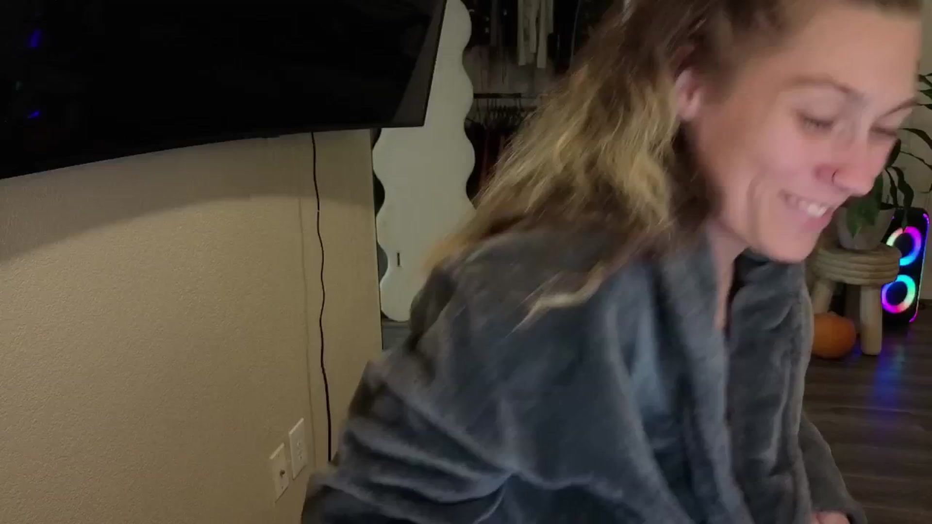 Gallery image thumbnail from LexiiJae's myfreecams stream on, 11/13/2025, 08:38 image 8 of 20