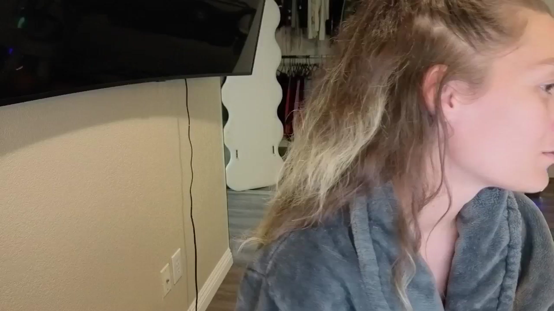 Gallery image thumbnail from LexiiJae's myfreecams stream on, 11/13/2025, 08:38 image 4 of 20
