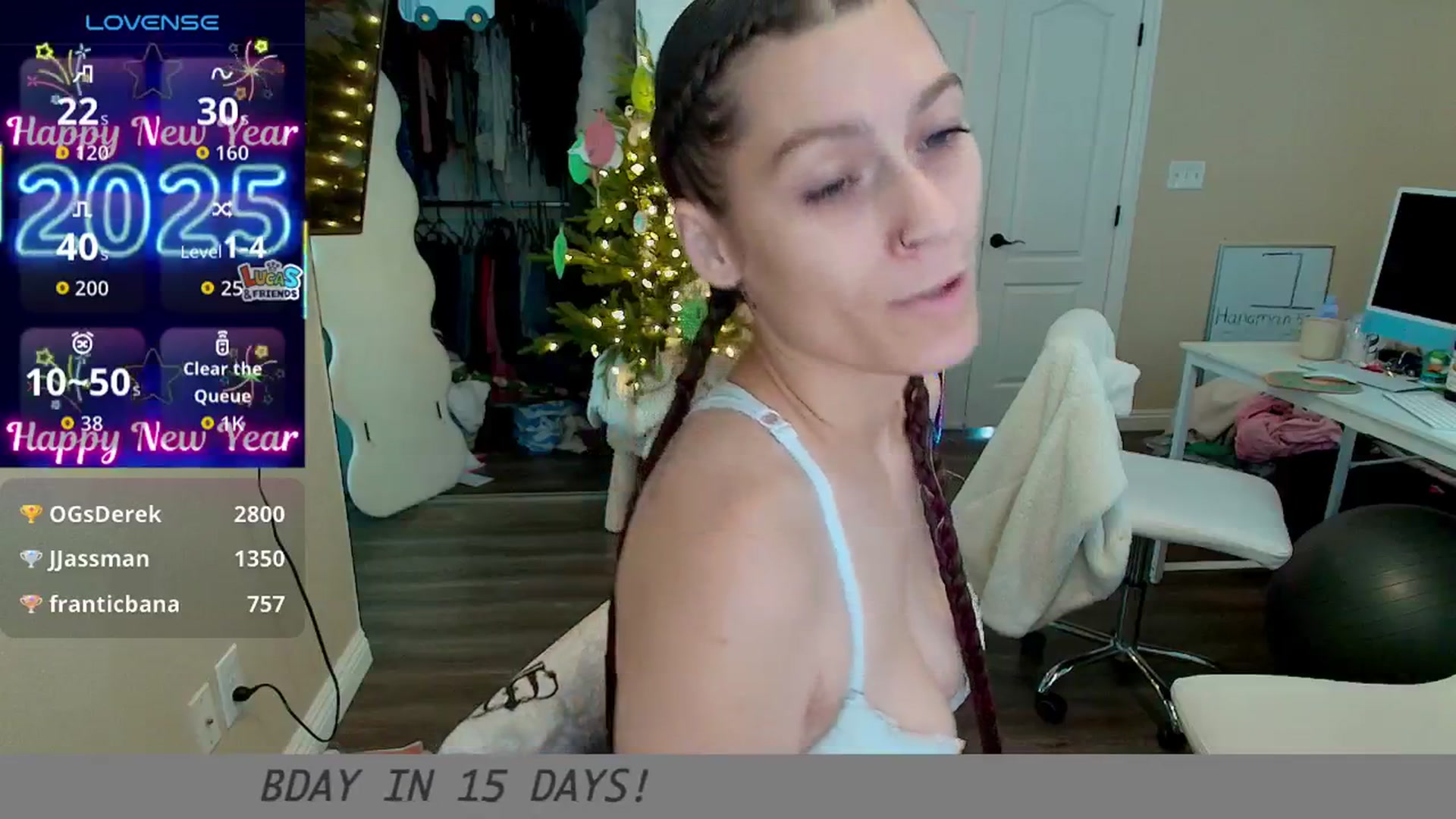 Gallery image thumbnail from LexiiJae's myfreecams stream on, 12/31/2025, 22:47 image 10 of 20