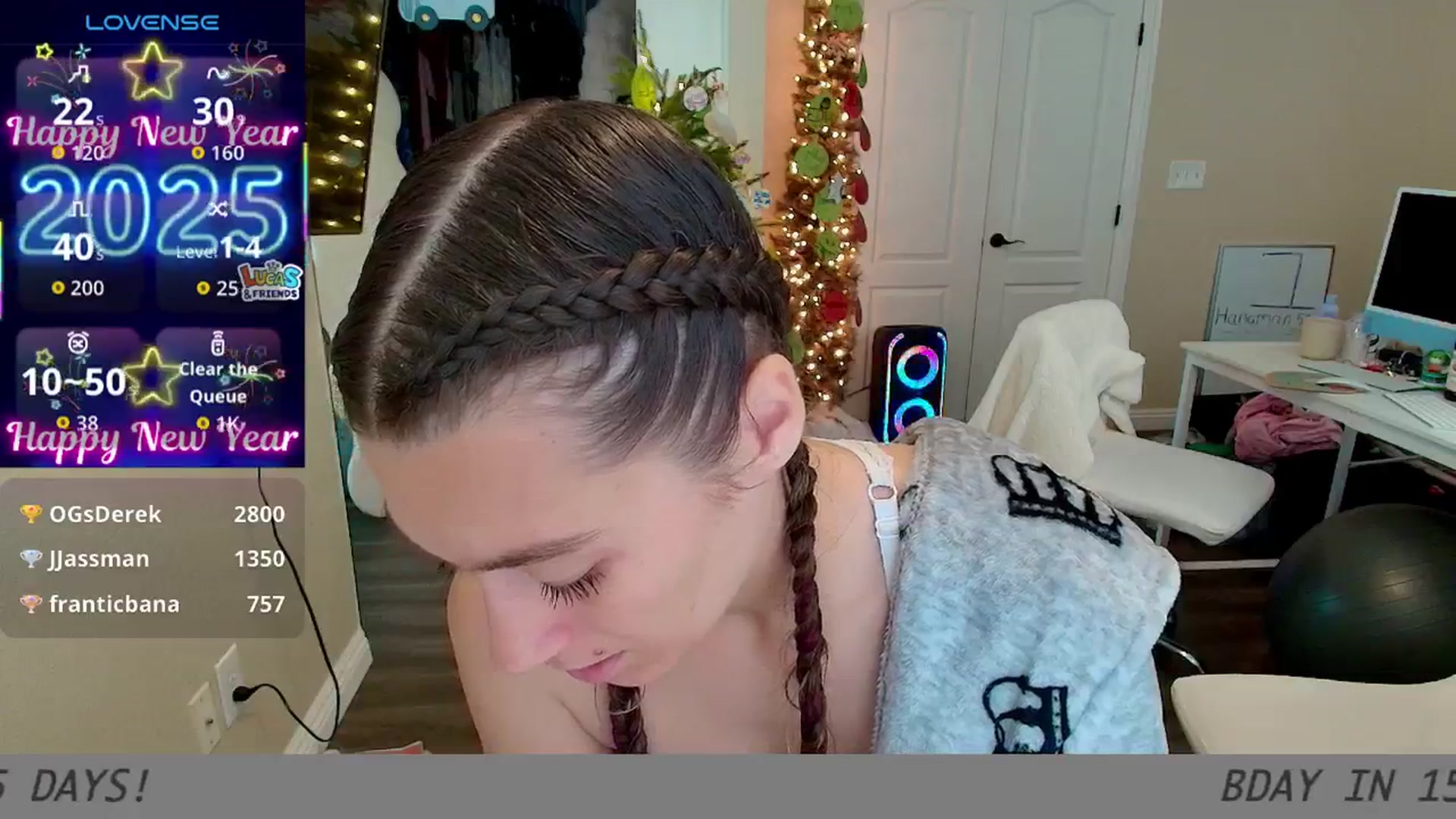 Gallery image thumbnail from LexiiJae's myfreecams stream on, 12/31/2025, 22:47 image 12 of 20