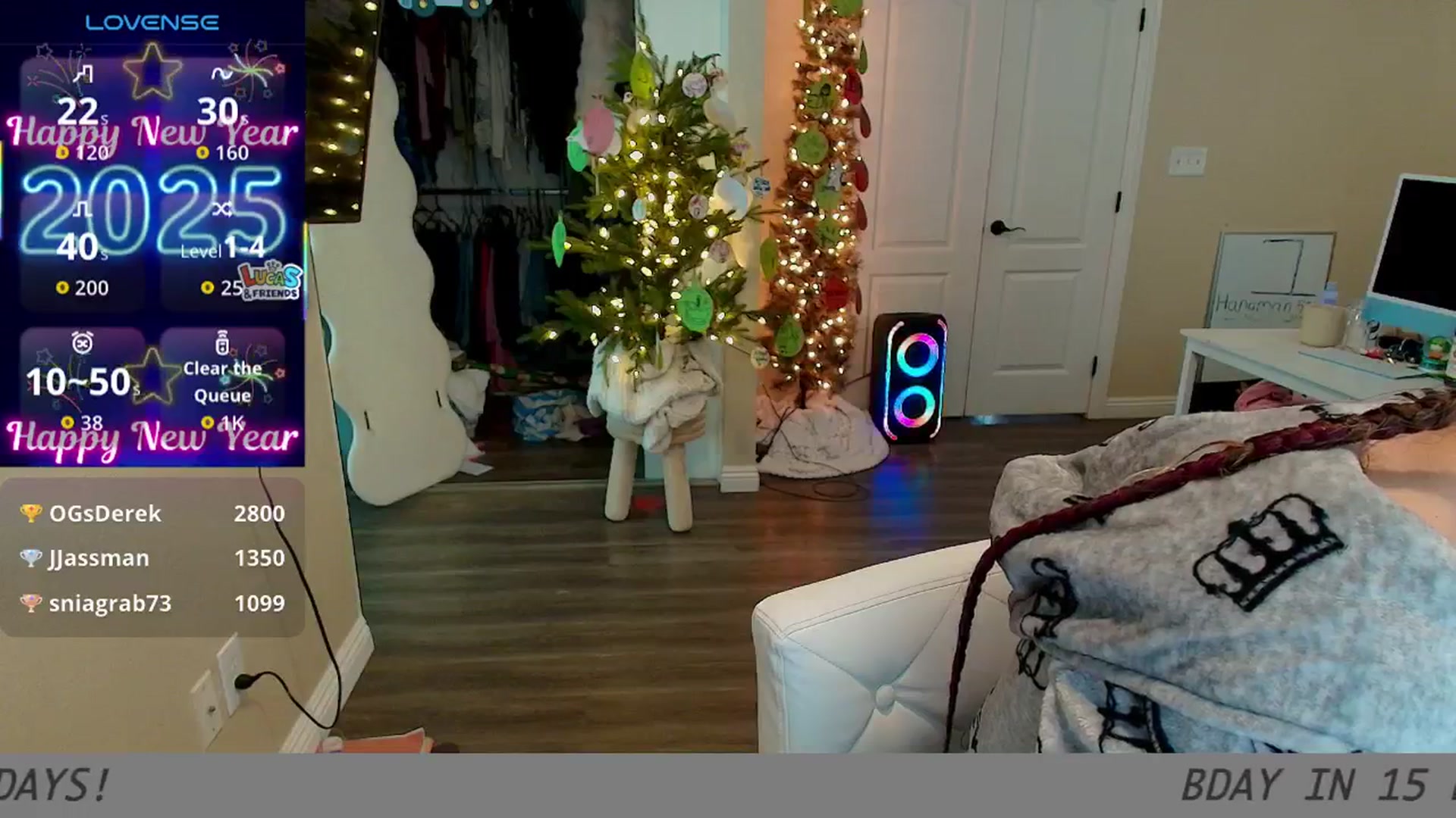 Gallery image thumbnail from LexiiJae's myfreecams stream on, 12/31/2025, 22:47 image 18 of 20