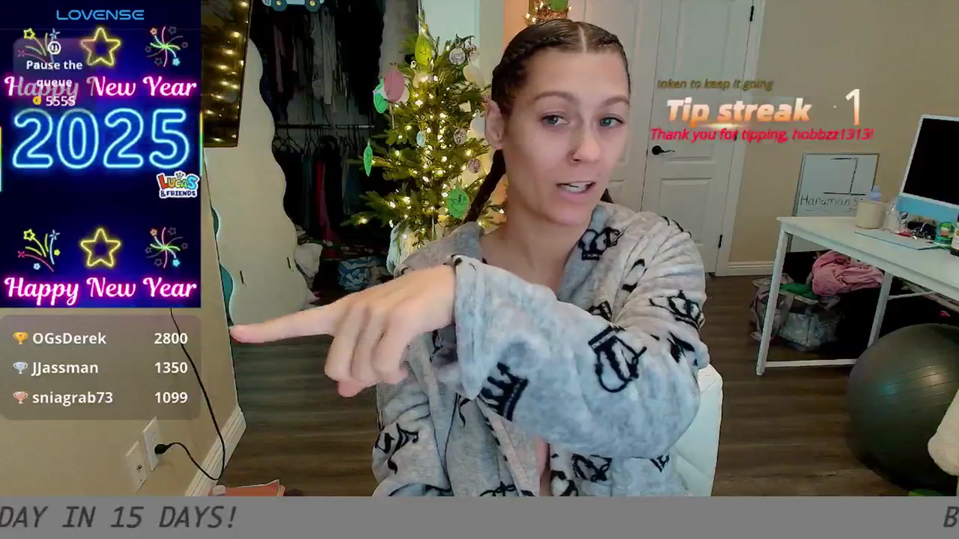 Gallery image thumbnail from LexiiJae's myfreecams stream on, 12/31/2025, 22:47 image 17 of 20
