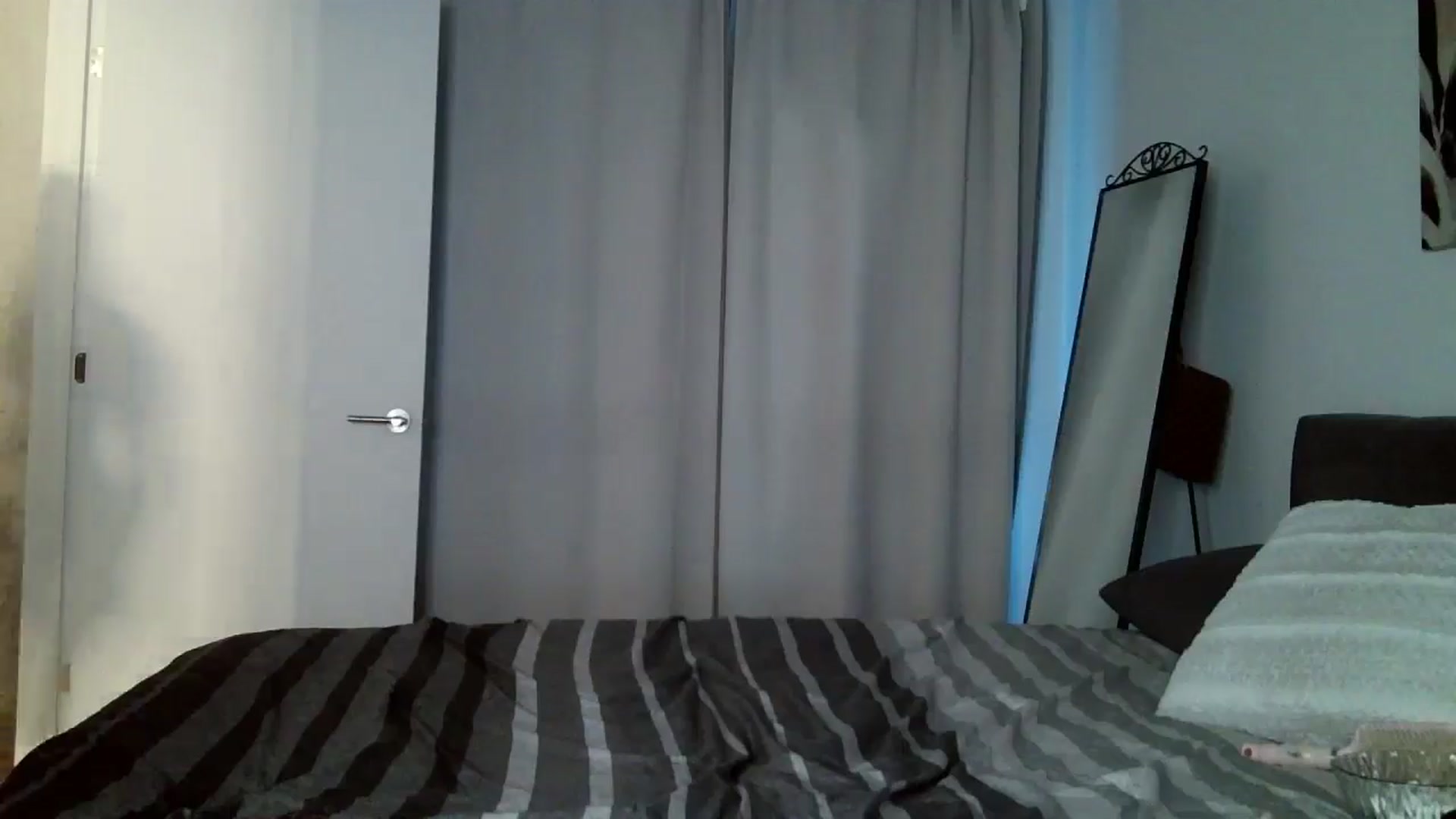 Gallery image thumbnail from LexiiRice's myfreecams stream on, 08/18/2024, 22:15 image 3 of 20