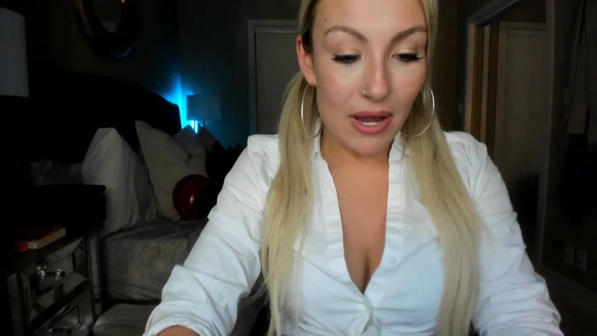 Gallery image thumbnail from Lexii_Mae's myfreecams stream on, 01/29/2023, 09:07 image 3 of 20