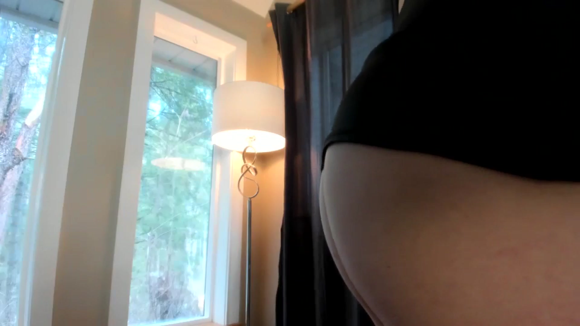Gallery image thumbnail from Lexii_Mae's myfreecams stream on, 03/05/2025, 22:31 image 3 of 20