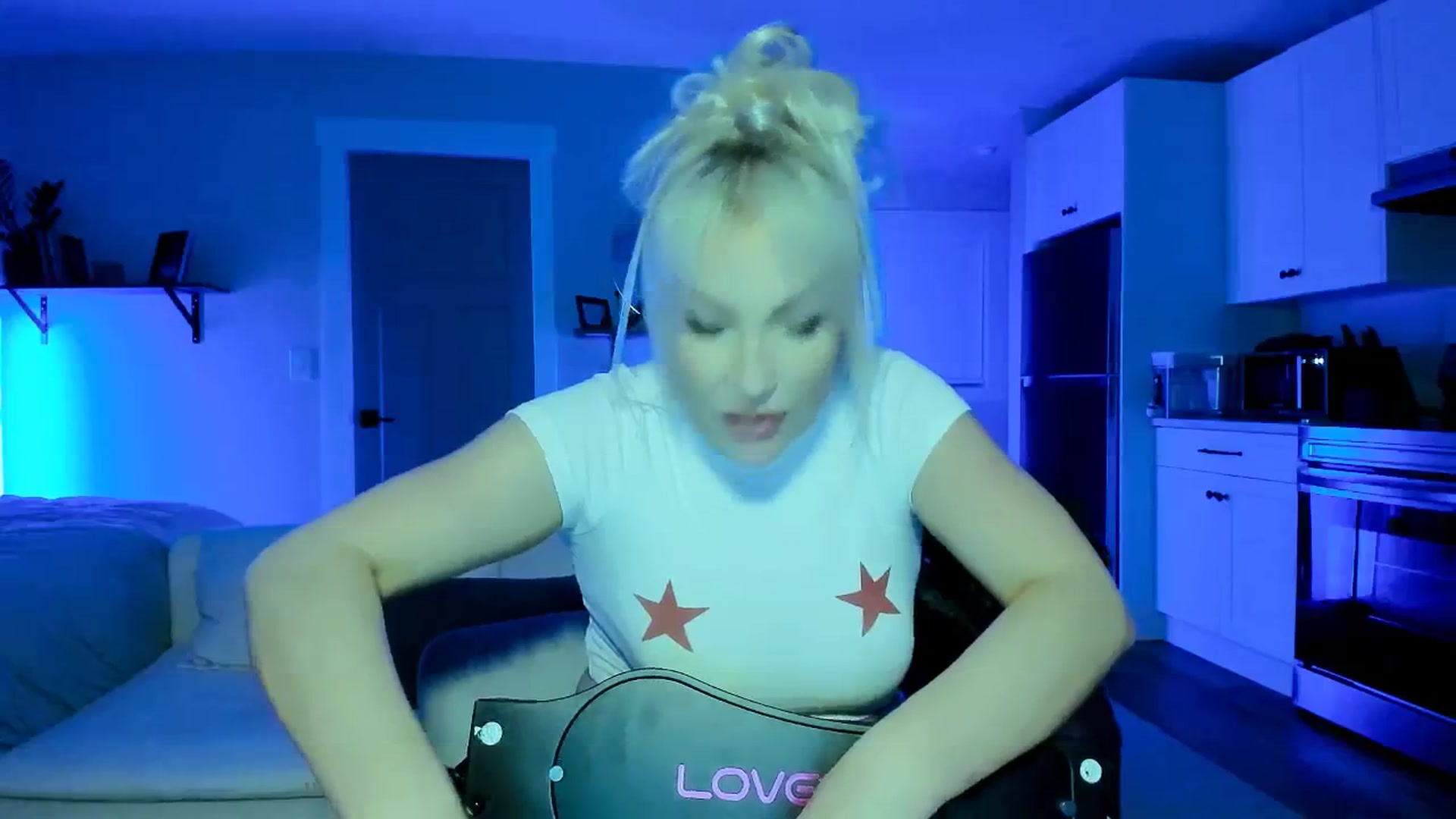 Gallery image thumbnail from Lexii_Mae's myfreecams stream on, 12/03/2025, 05:47 image 11 of 20