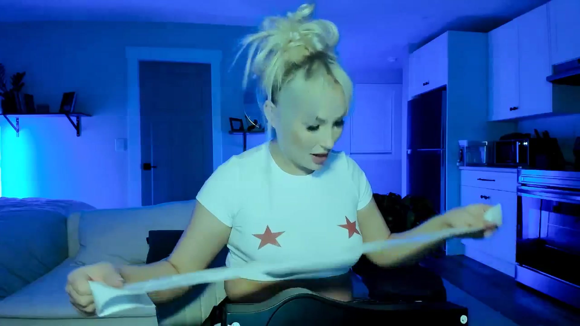 Gallery image thumbnail from Lexii_Mae's myfreecams stream on, 12/03/2025, 05:47 image 12 of 20