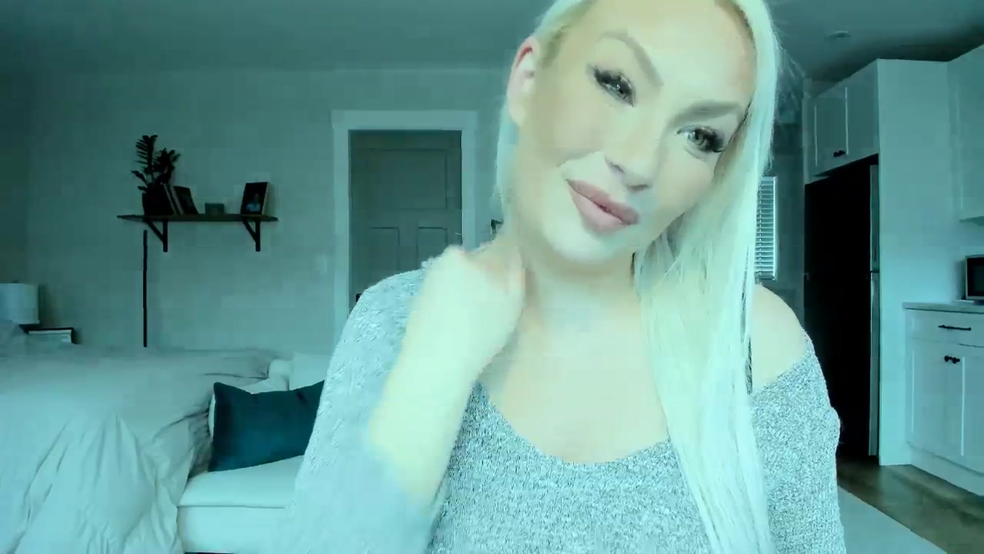 Gallery image thumbnail from Lexii_Mae's myfreecams stream on, 02/26/2026, 01:19 image 10 of 20