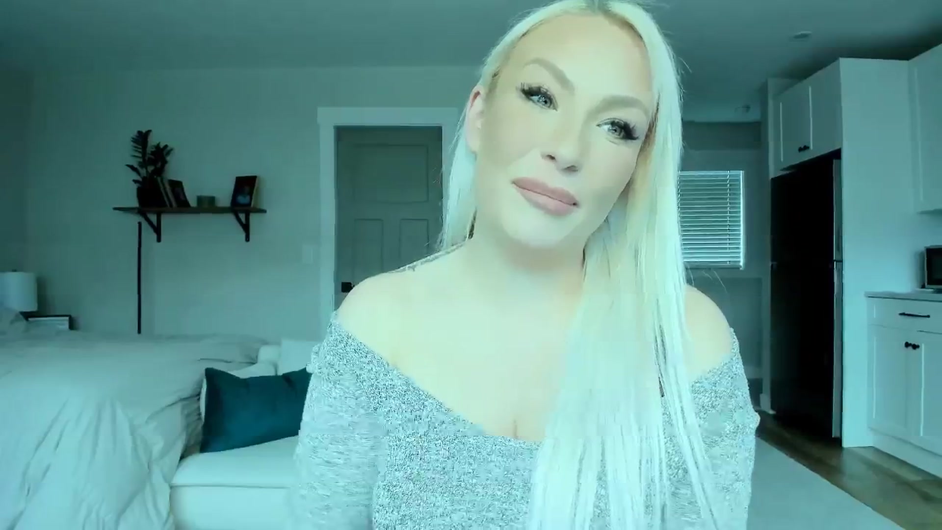 Gallery image thumbnail from Lexii_Mae's myfreecams stream on, 02/26/2026, 01:19 image 9 of 20