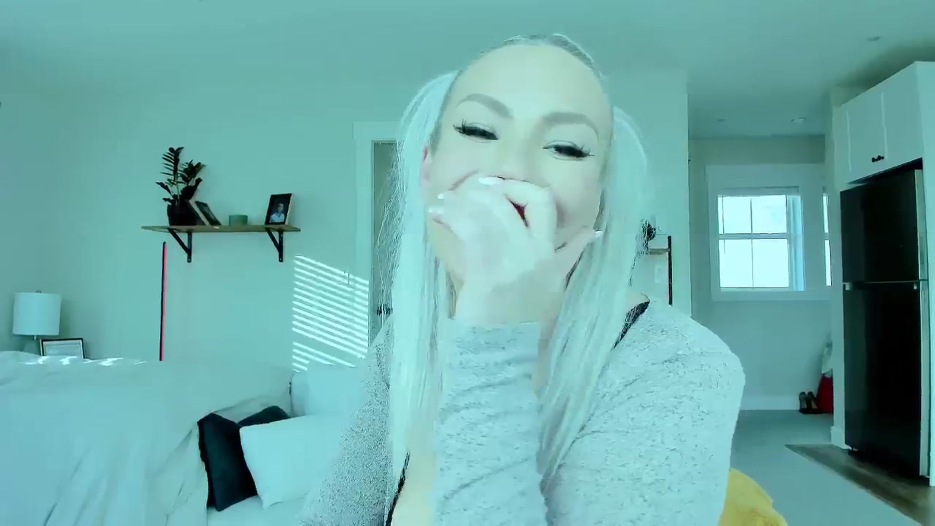 Gallery image thumbnail from Lexii_Mae's myfreecams stream on, 03/06/2026, 24:06 image 18 of 20