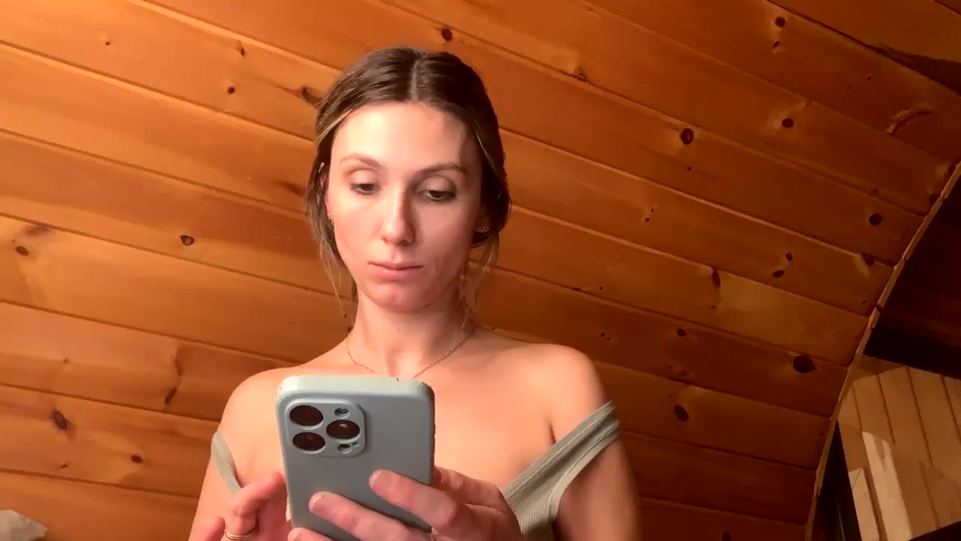 Gallery image thumbnail from Lexiluxxx3's myfreecams stream on, 02/18/2025, 18:04 image 17 of 20