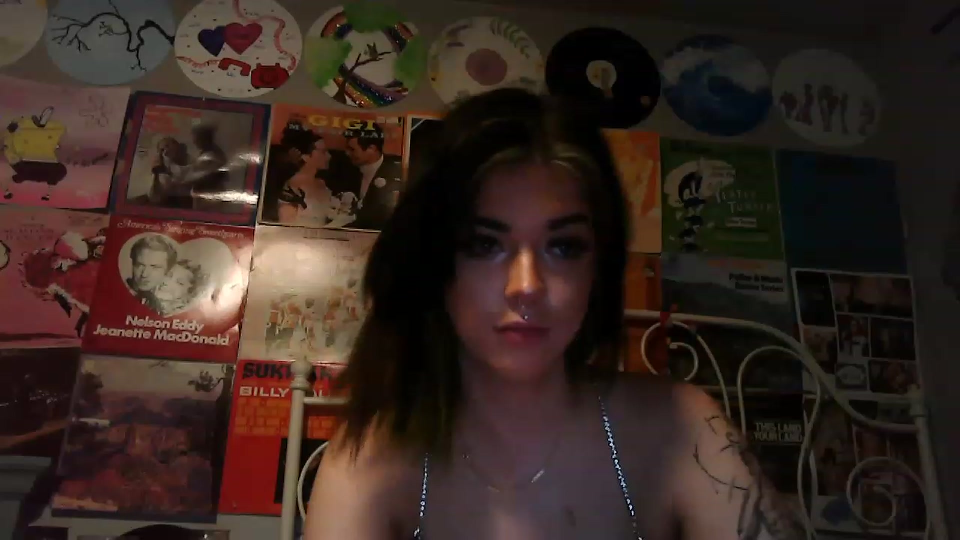 Gallery image thumbnail from Leximayxox's myfreecams stream on, 02/26/2023, 03:43 image 18 of 20