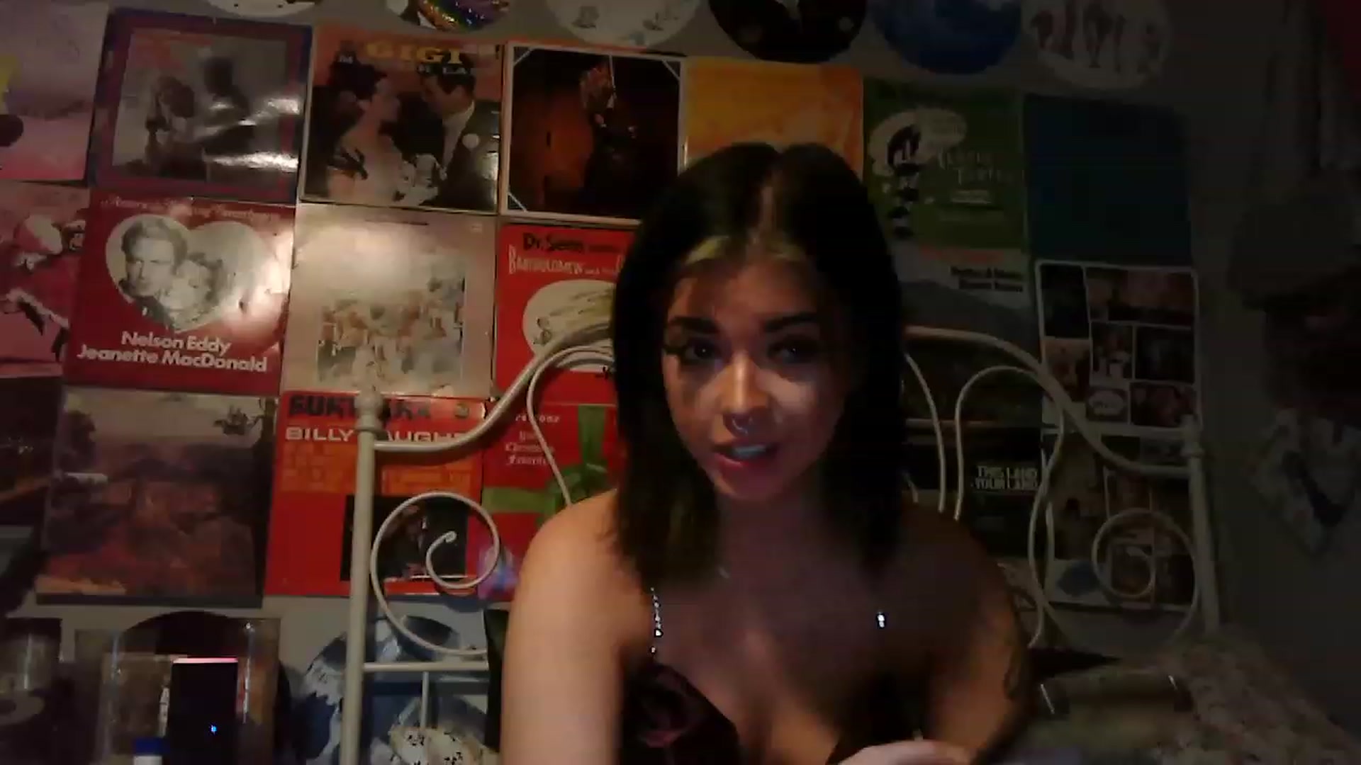Gallery image thumbnail from Leximayxox's myfreecams stream on, 02/26/2023, 03:43 image 2 of 20