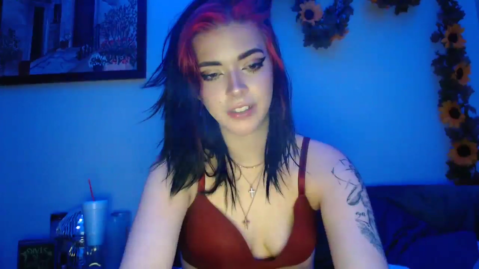 Gallery image thumbnail from Leximayxox's myfreecams stream on, 12/15/2023, 09:14 image 7 of 20