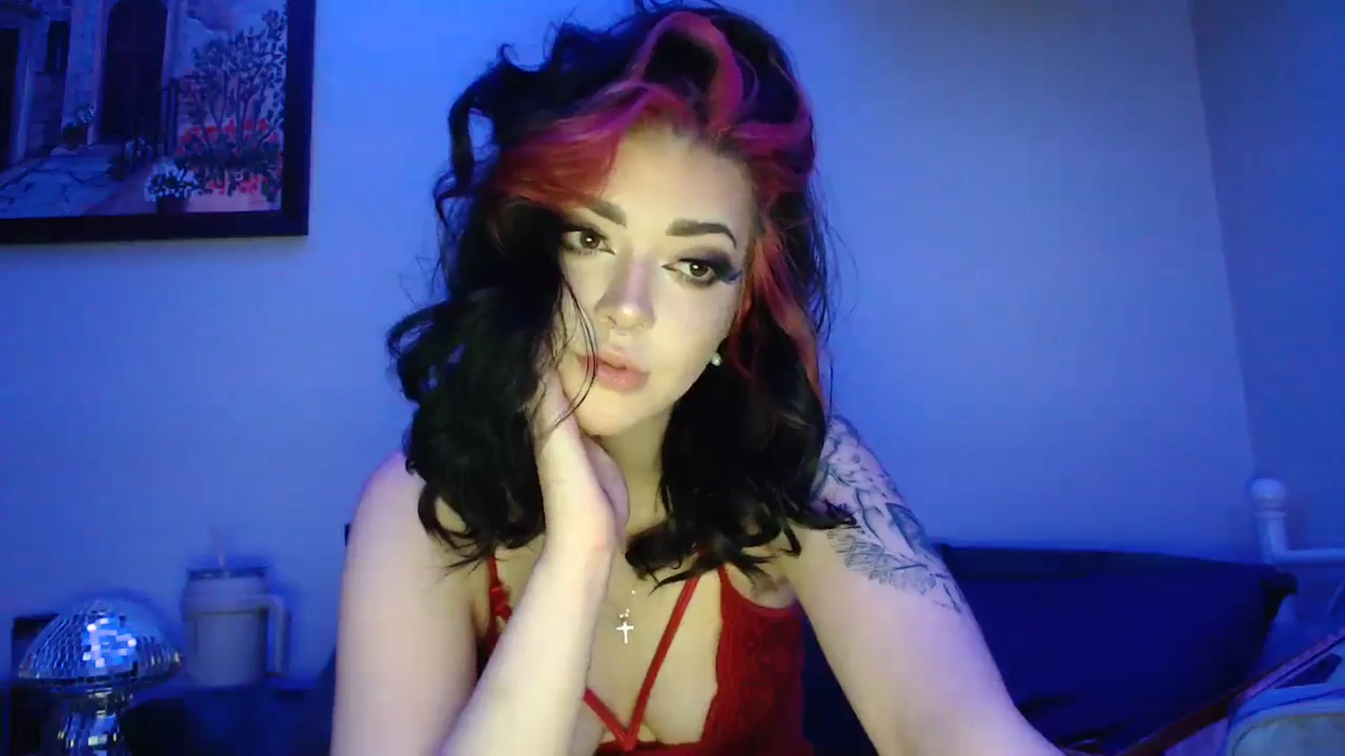 Gallery image thumbnail from Leximayxox's myfreecams stream on, 01/08/2024, 06:56 image 3 of 20