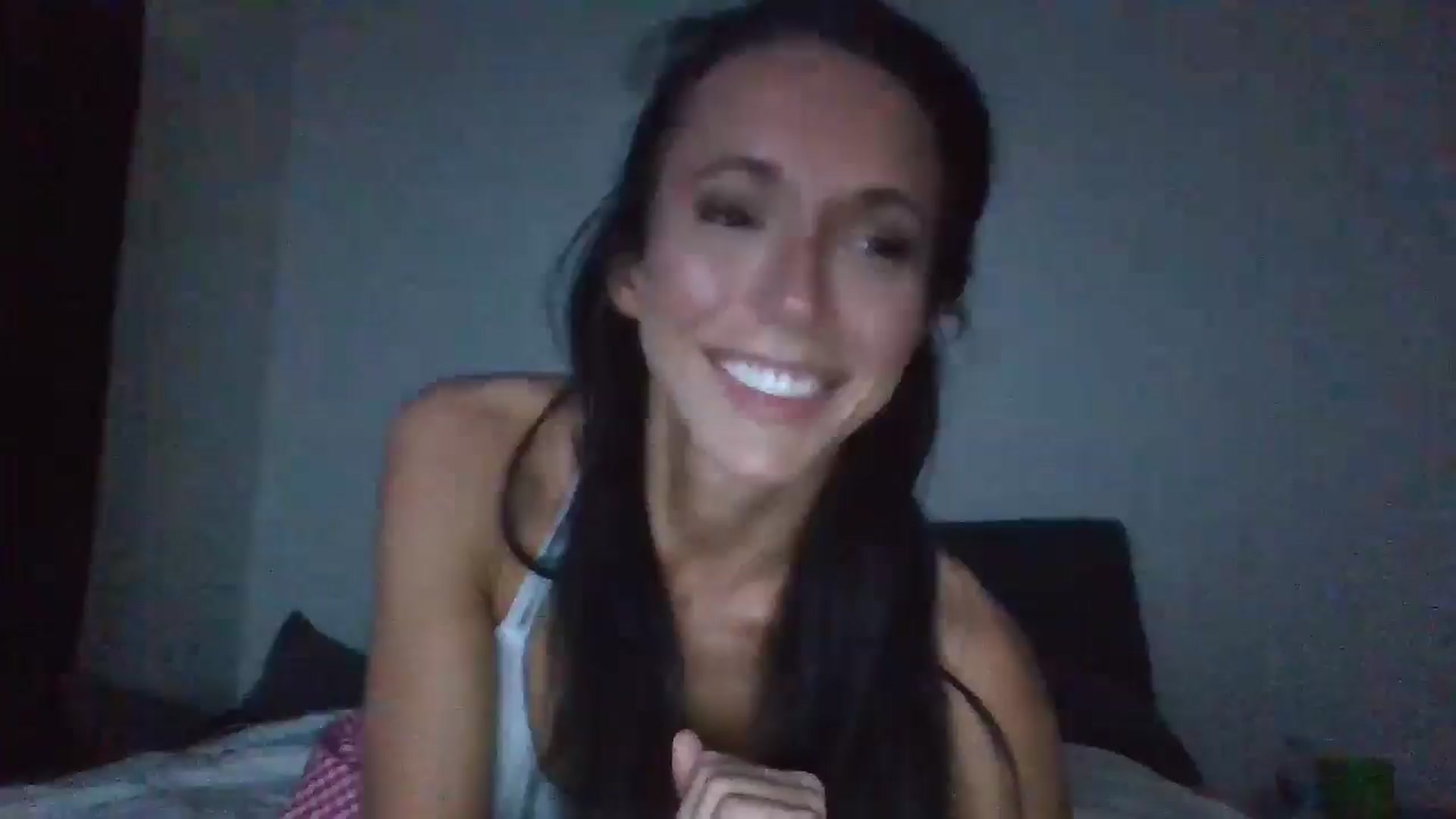 Gallery image thumbnail from Lexixoxoxo's myfreecams stream on, 10/18/2024, 07:37 image 19 of 20