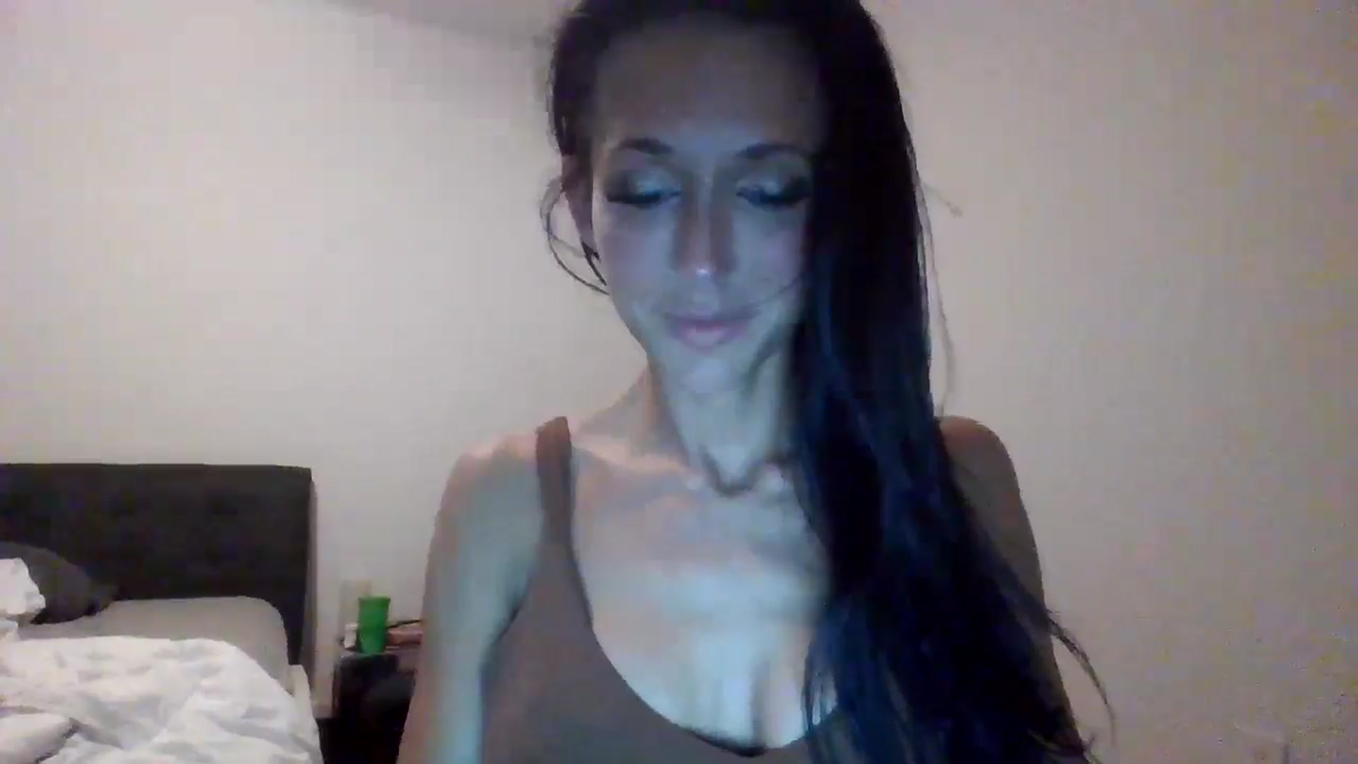 Gallery image thumbnail from Lexixoxoxo's myfreecams stream on, 11/01/2024, 09:08 image 16 of 20
