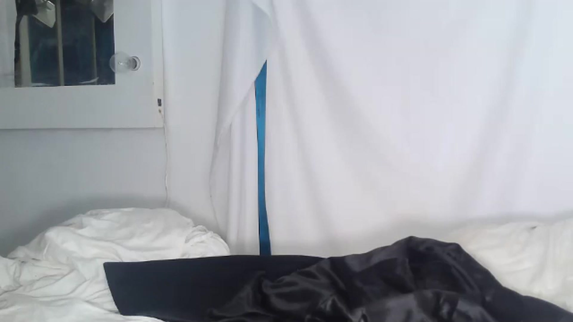Gallery image thumbnail from Lexlovesex's myfreecams stream on, 12/30/2024, 04:56 image 16 of 20