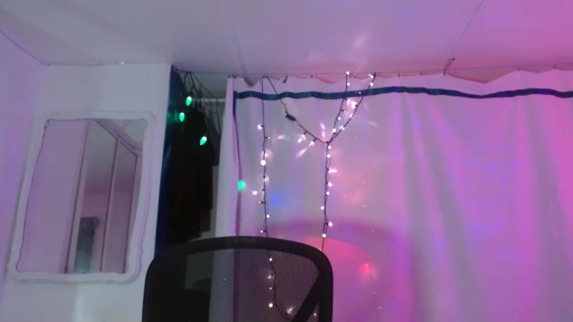 Gallery image thumbnail from Lexlovesex's myfreecams stream on, 09/16/2025, 10:39 image 7 of 20
