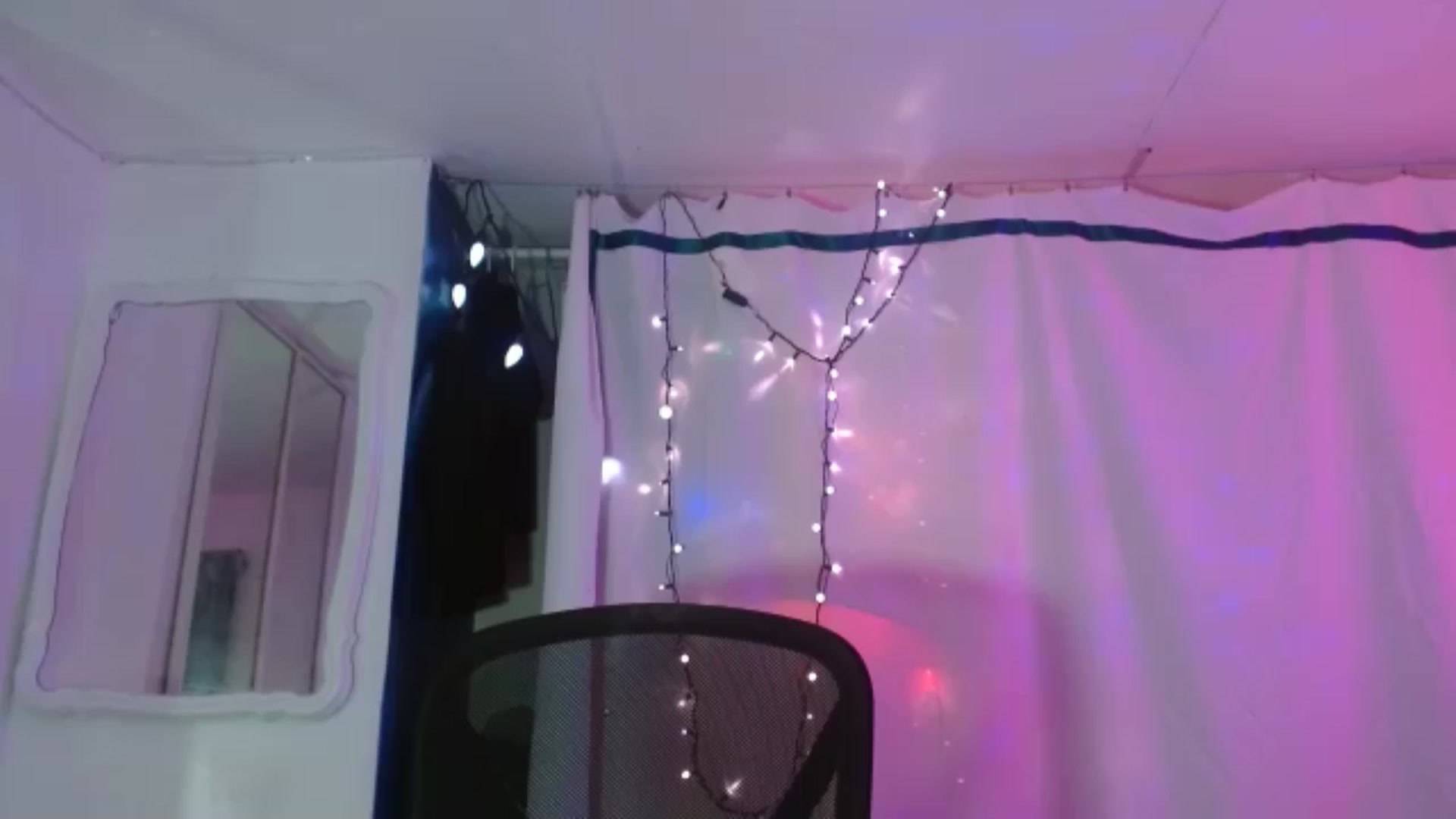 Gallery image thumbnail from Lexlovesex's myfreecams stream on, 09/16/2025, 10:39 image 10 of 20