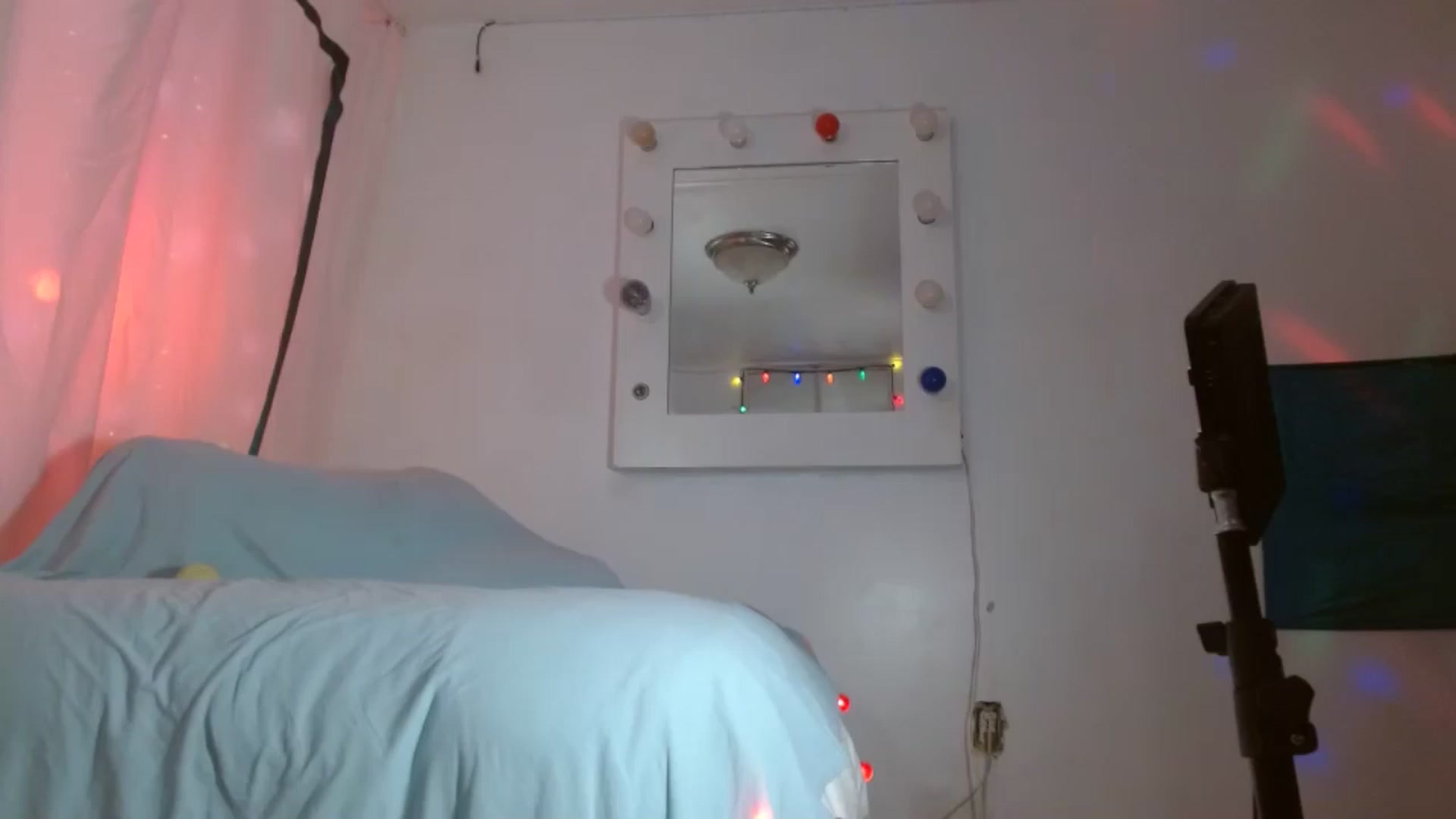 Gallery image thumbnail from Lexlovesex's myfreecams stream on, 09/21/2025, 09:36 image 17 of 20