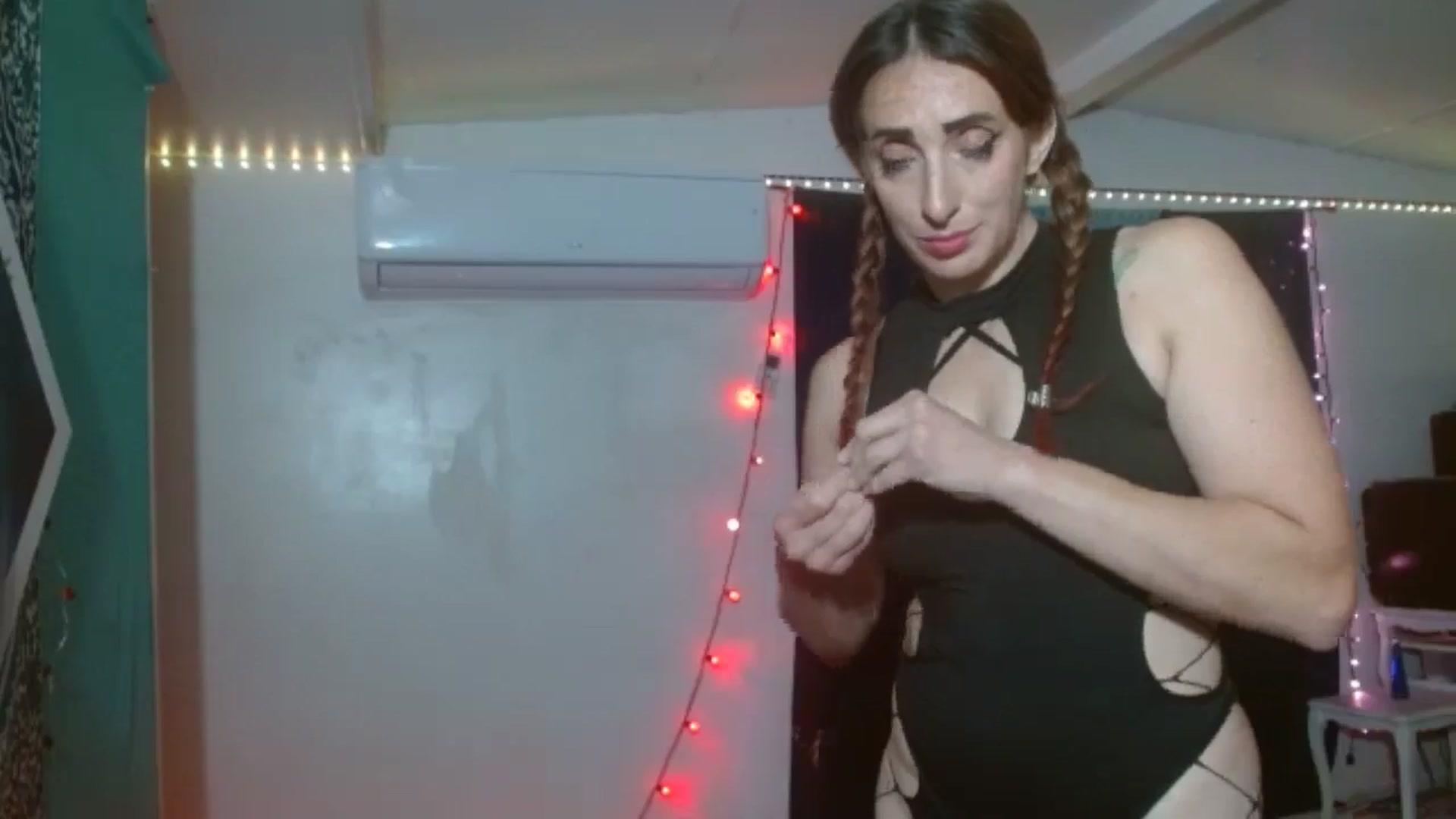 Gallery image thumbnail from Lexlovesex's myfreecams stream on, 10/16/2025, 10:19 image 18 of 20