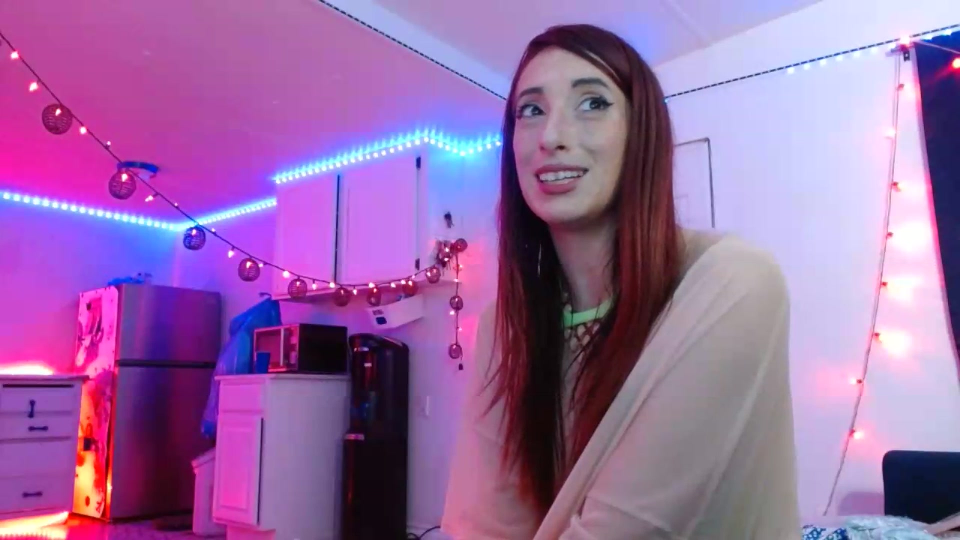 Gallery image thumbnail from Lexlovesex's myfreecams stream on, 06/19/2026, 12:26 image 17 of 20