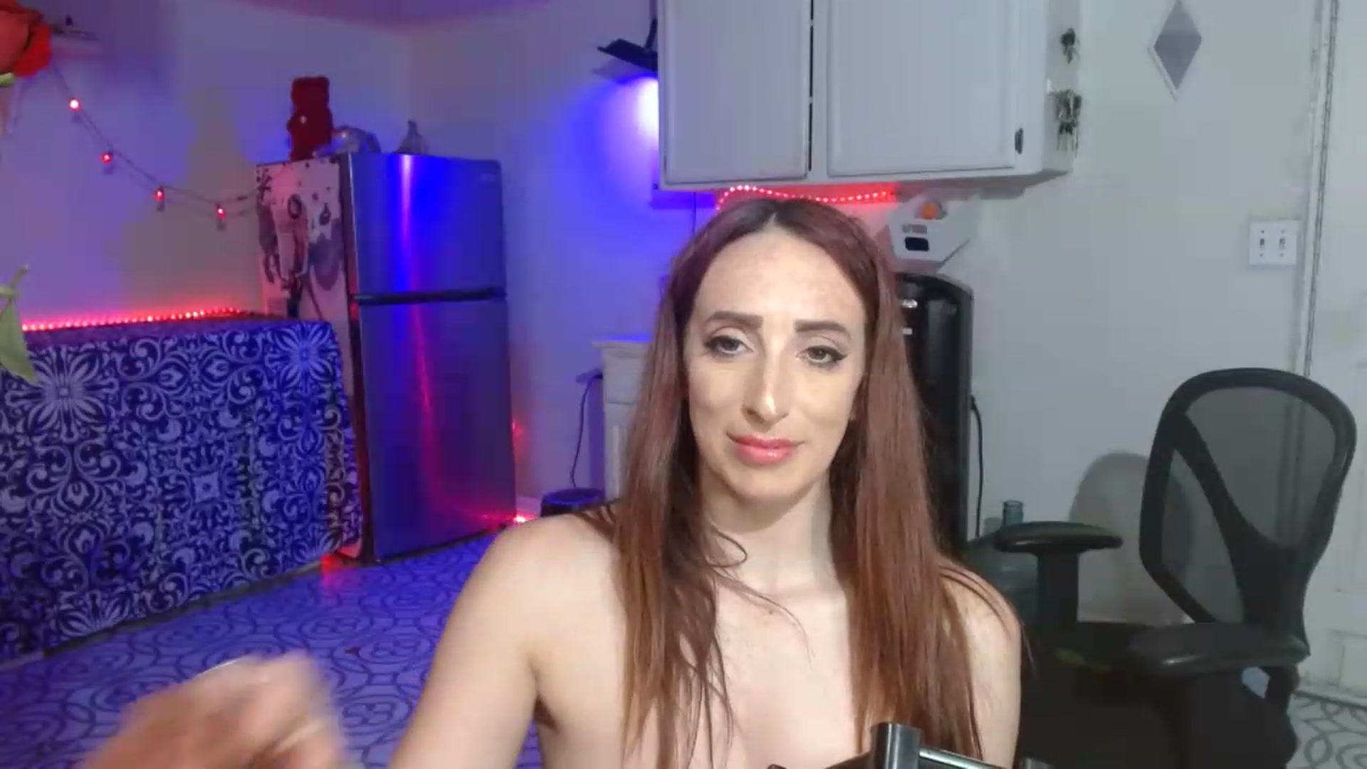 Gallery image thumbnail from Lexlovesex's myfreecams stream on, 07/21/2026, 09:15 image 18 of 20