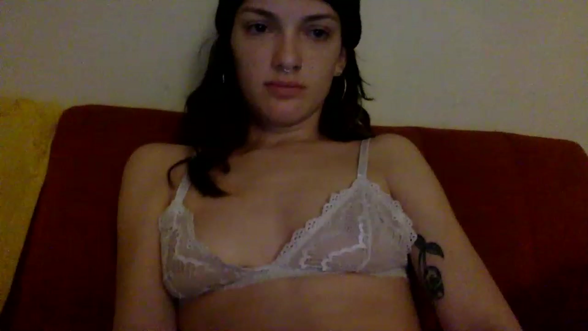 Gallery image thumbnail from Lexsexkitten's myfreecams stream on, 11/15/2022, 05:06 image 5 of 20