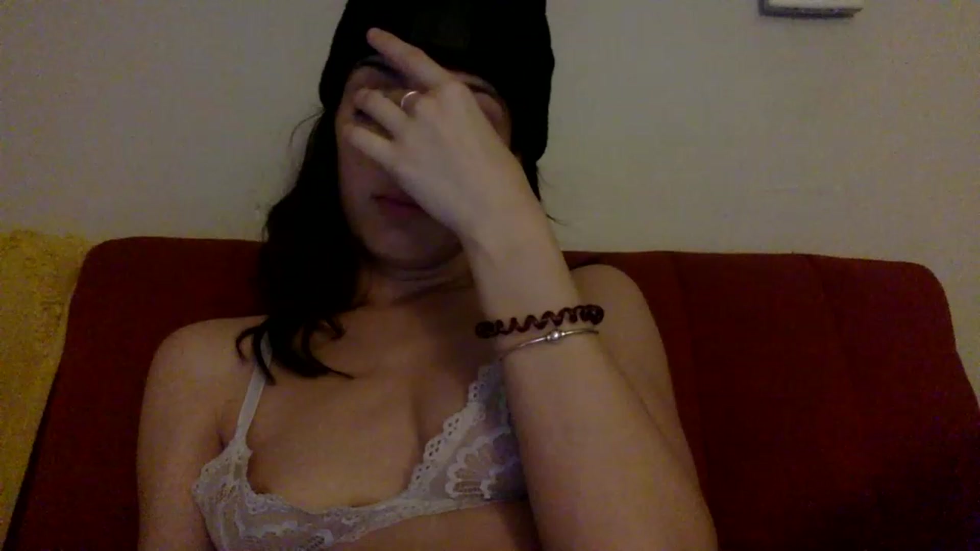 Gallery image thumbnail from Lexsexkitten's myfreecams stream on, 11/15/2022, 05:06 image 13 of 20