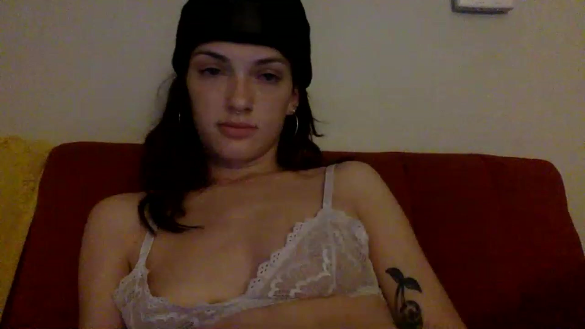 Gallery image thumbnail from Lexsexkitten's myfreecams stream on, 11/15/2022, 05:06 image 14 of 20