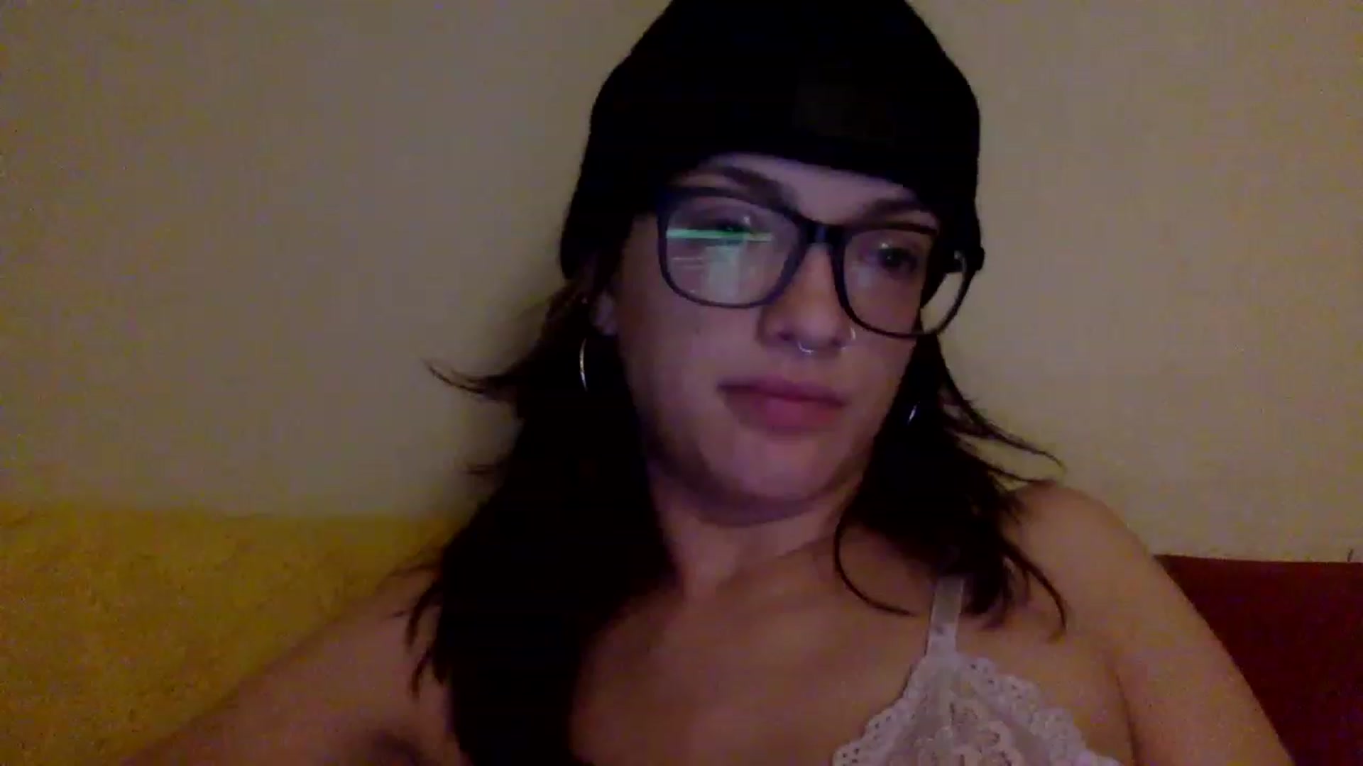 Gallery image thumbnail from Lexsexkitten's myfreecams stream on, 11/15/2022, 12:32 image 20 of 20