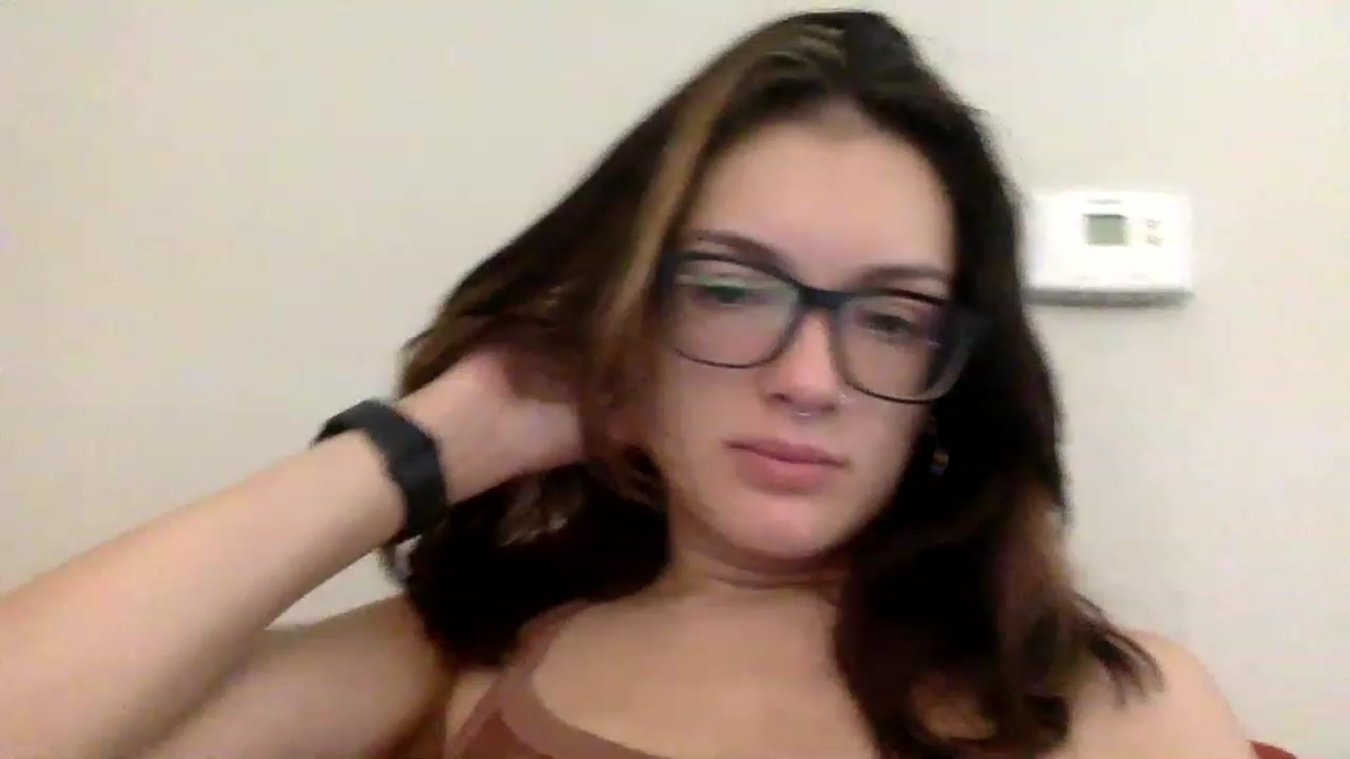 Gallery image thumbnail from Lexsexkitten's myfreecams stream on, 11/15/2022, 22:05 image 1 of 20