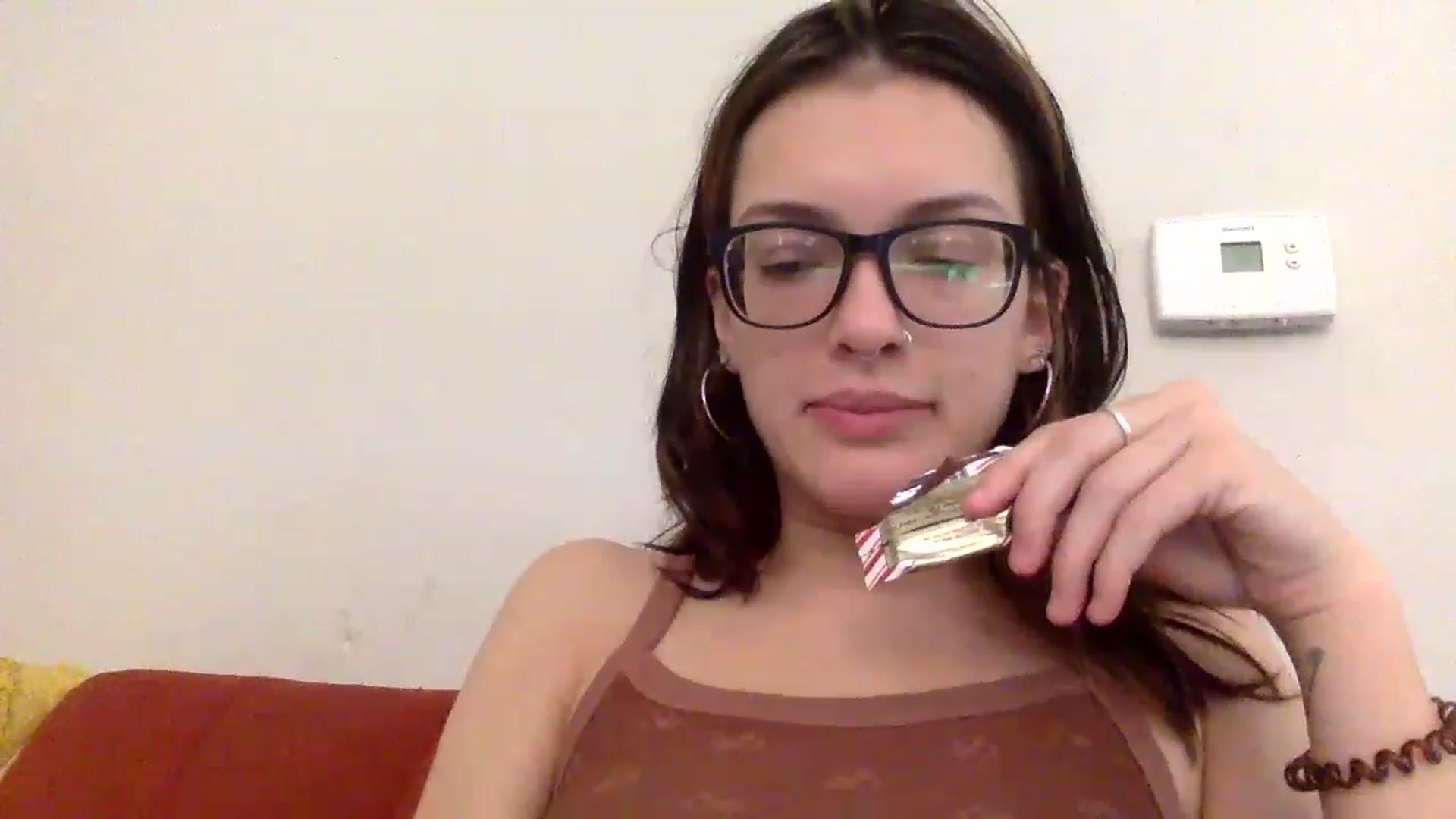 Gallery image thumbnail from Lexsexkitten's myfreecams stream on, 11/15/2022, 22:05 image 11 of 20