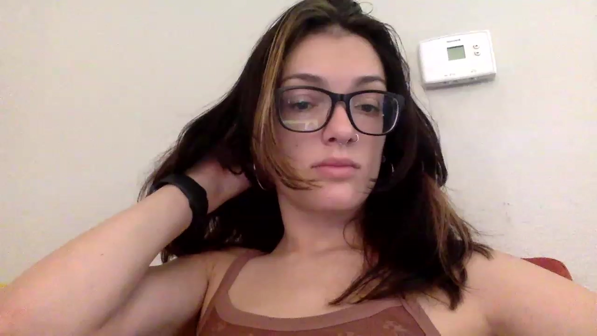 Gallery image thumbnail from Lexsexkitten's myfreecams stream on, 11/15/2022, 22:05 image 3 of 20