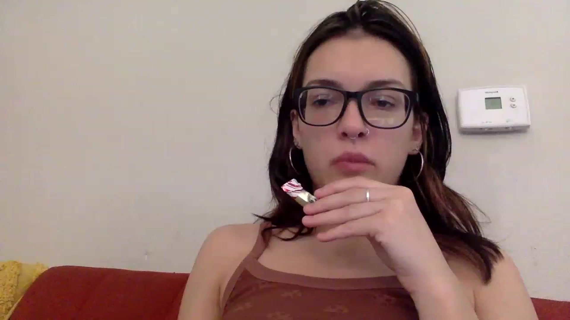 Gallery image thumbnail from Lexsexkitten's myfreecams stream on, 11/15/2022, 22:05 image 12 of 20