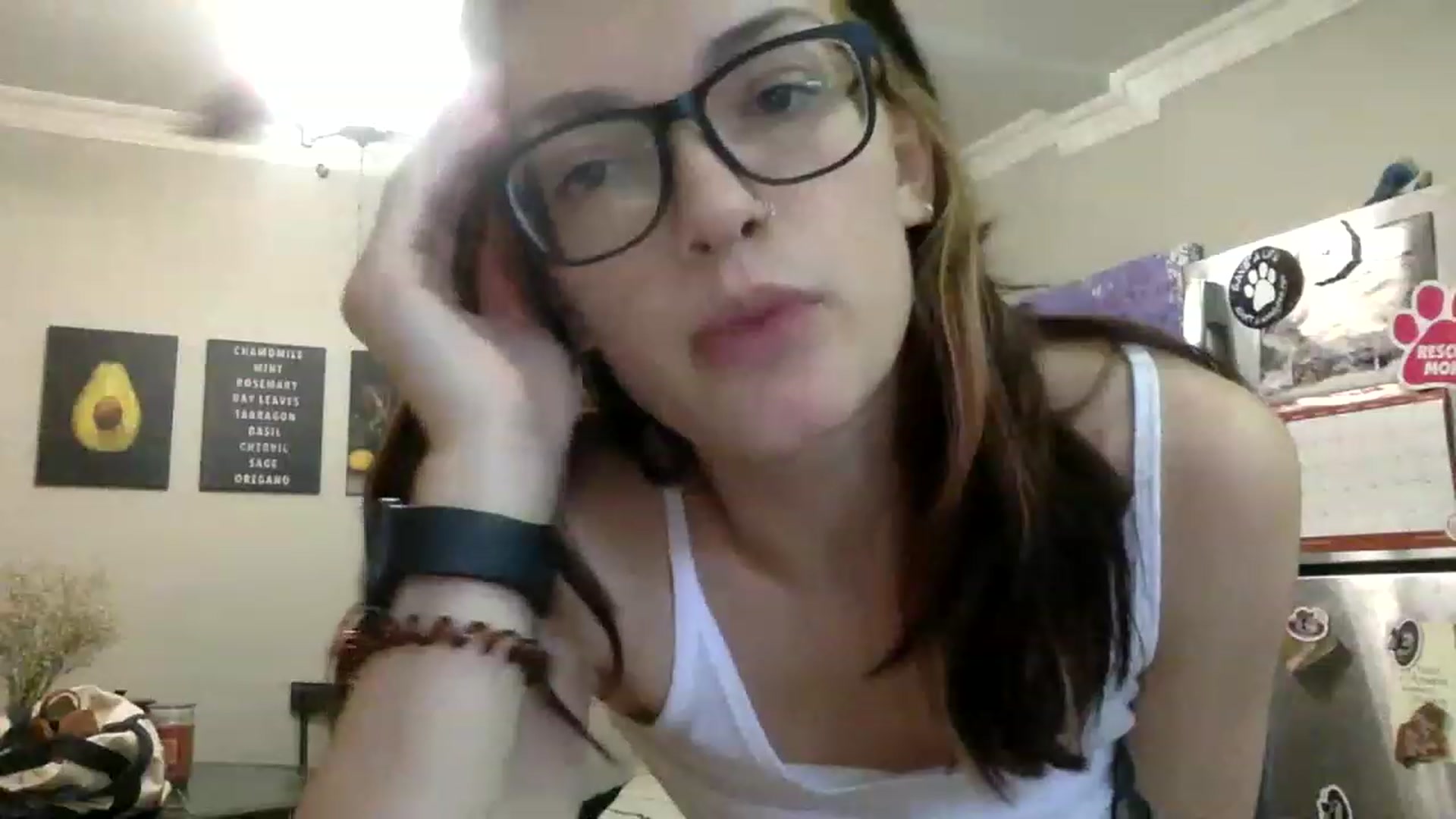 Gallery image thumbnail from Lexsexkitten's myfreecams stream on, 11/21/2022, 24:44 image 13 of 20
