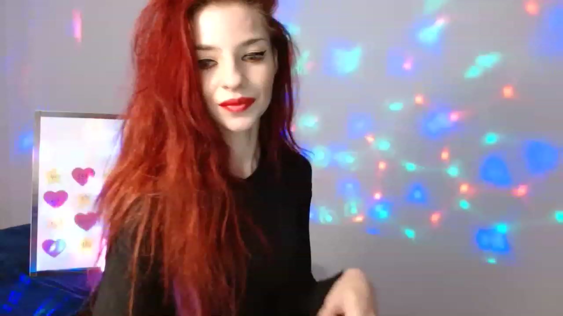 Gallery image thumbnail from LexxyPecxy's myfreecams stream on, 11/24/2022, 21:02 image 14 of 20