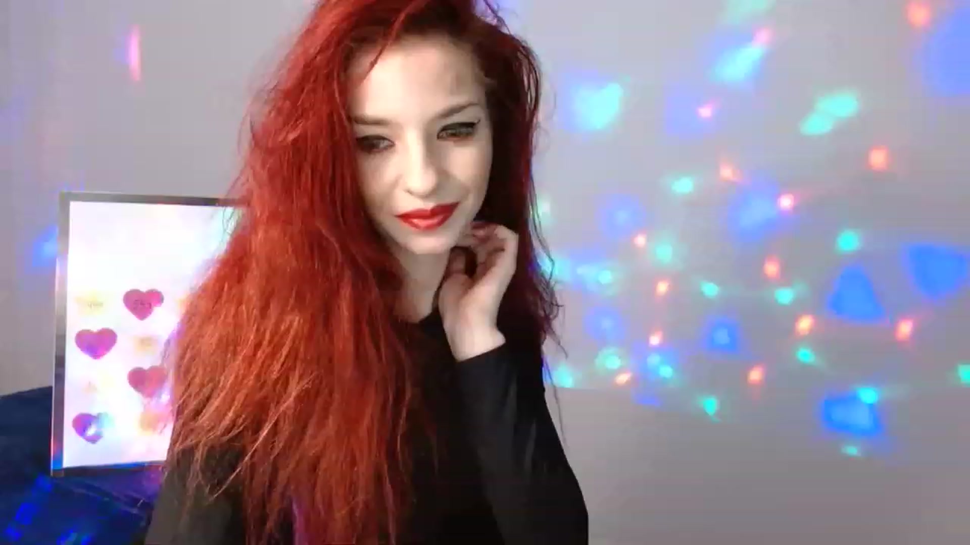 Gallery image thumbnail from LexxyPecxy's myfreecams stream on, 11/24/2022, 21:02 image 17 of 20