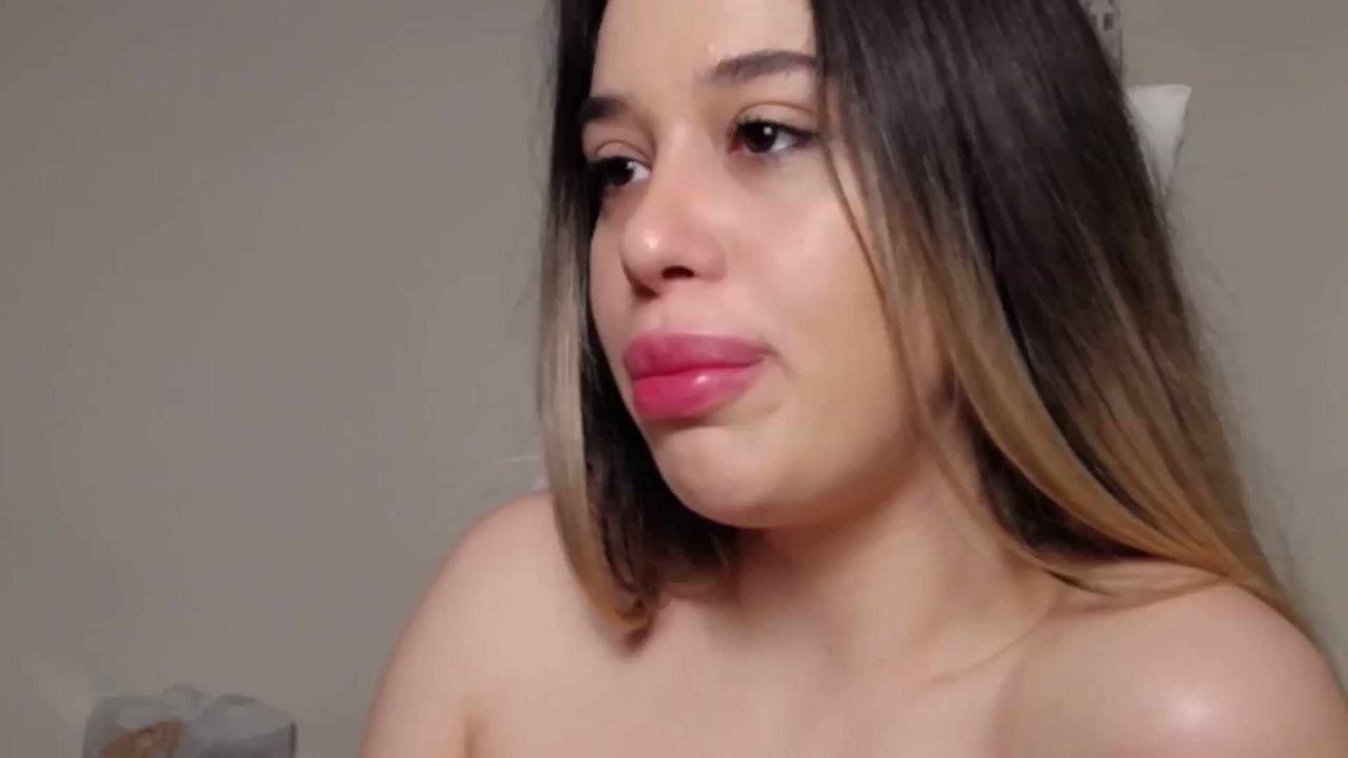 Gallery image thumbnail from LexxySelena's myfreecams stream on, 01/15/2025, 02:37 image 10 of 20