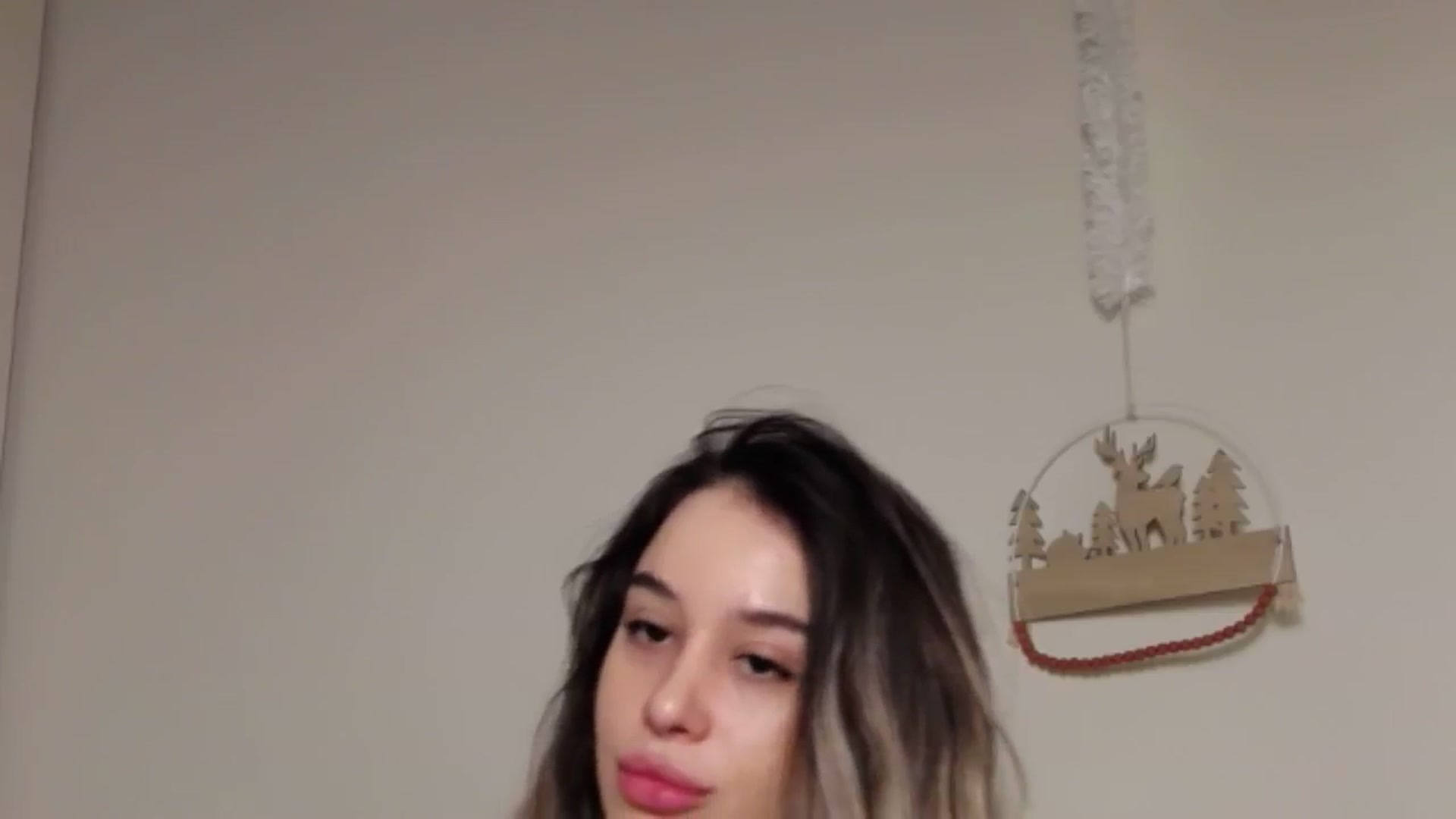Gallery image thumbnail from LexxySelena's myfreecams stream on, 02/17/2025, 05:09 image 10 of 20