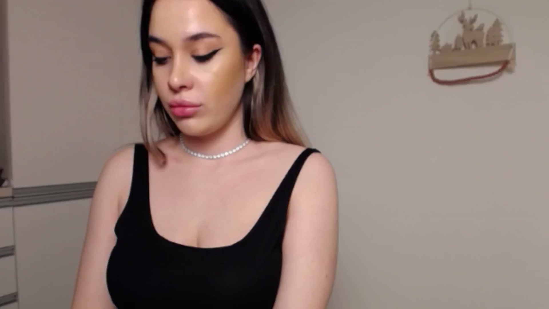 Gallery image thumbnail from LexxySelena's myfreecams stream on, 03/04/2025, 17:50 image 2 of 20