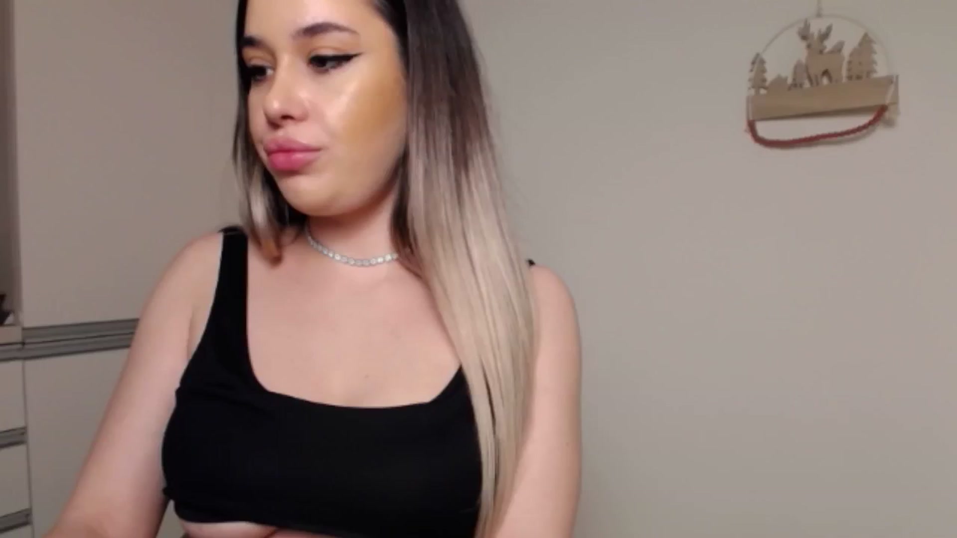 Gallery image thumbnail from LexxySelena's myfreecams stream on, 03/04/2025, 17:50 image 1 of 20