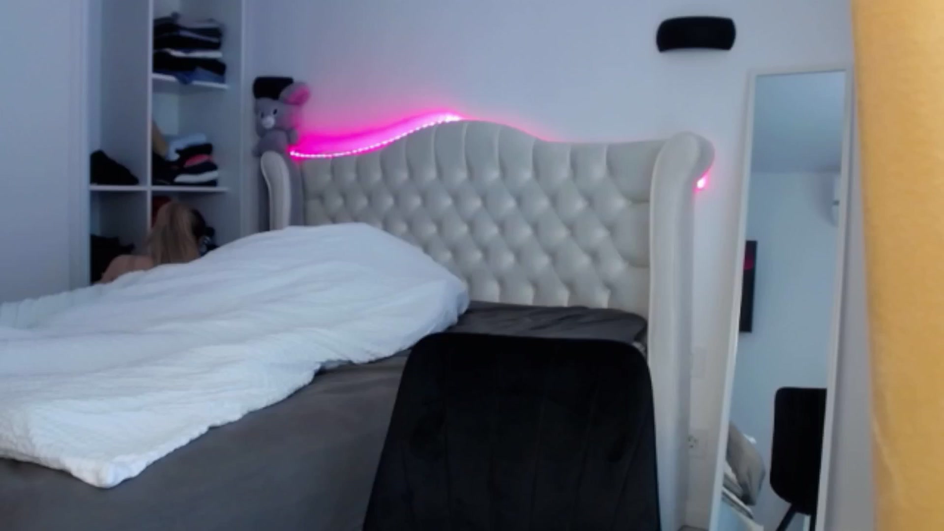 Gallery image thumbnail from LexxySelena's myfreecams stream on, 07/04/2025, 08:09 image 12 of 20