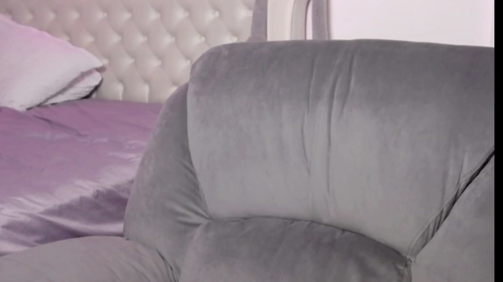 Gallery image thumbnail from LexxySelena's myfreecams stream on, 09/09/2025, 24:07 image 14 of 20