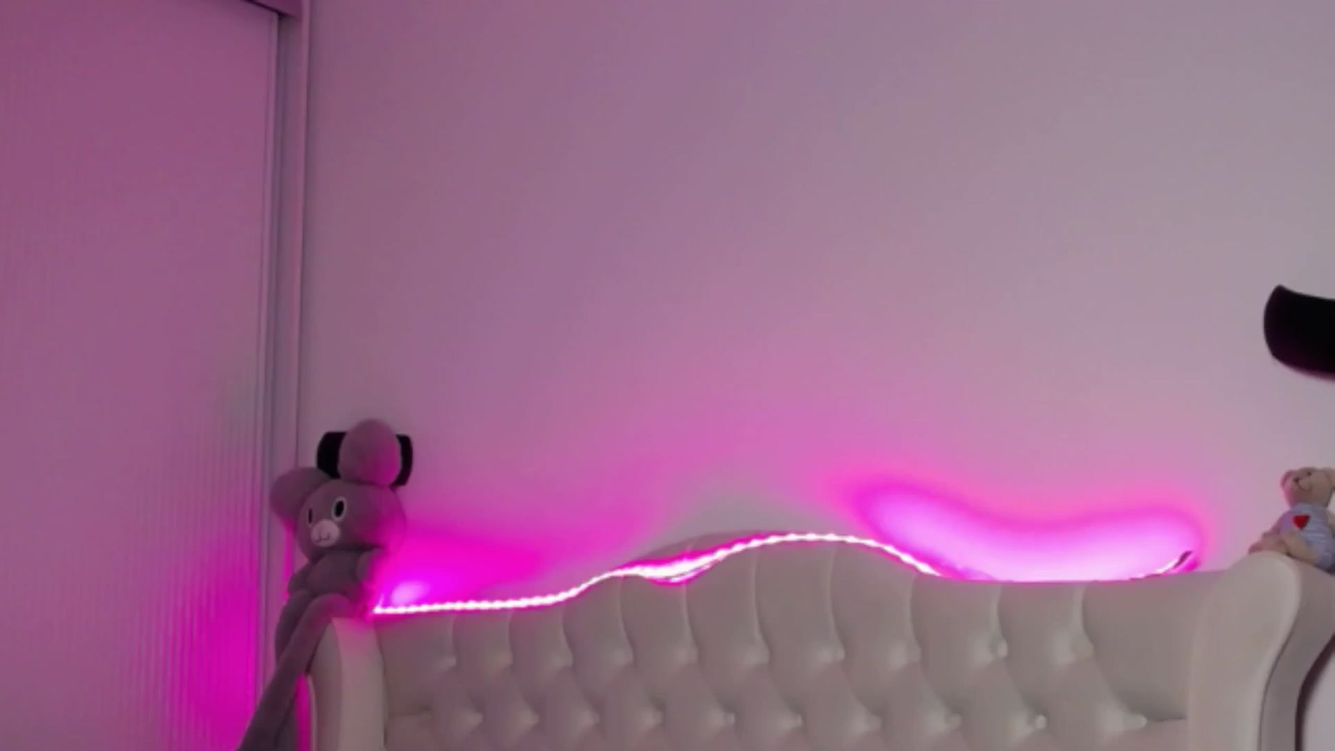 Gallery image thumbnail from LexxySelena's myfreecams stream on, 09/26/2025, 24:01 image 3 of 20