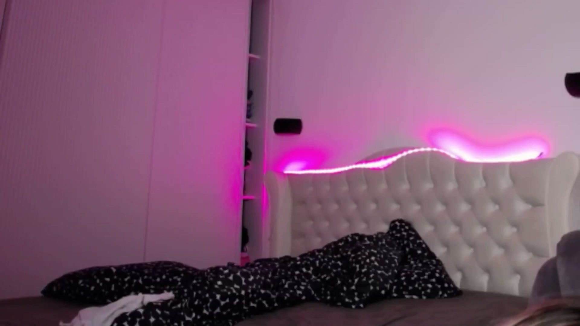 Gallery image thumbnail from LexxySelena's myfreecams stream on, 10/15/2025, 02:14 image 3 of 20
