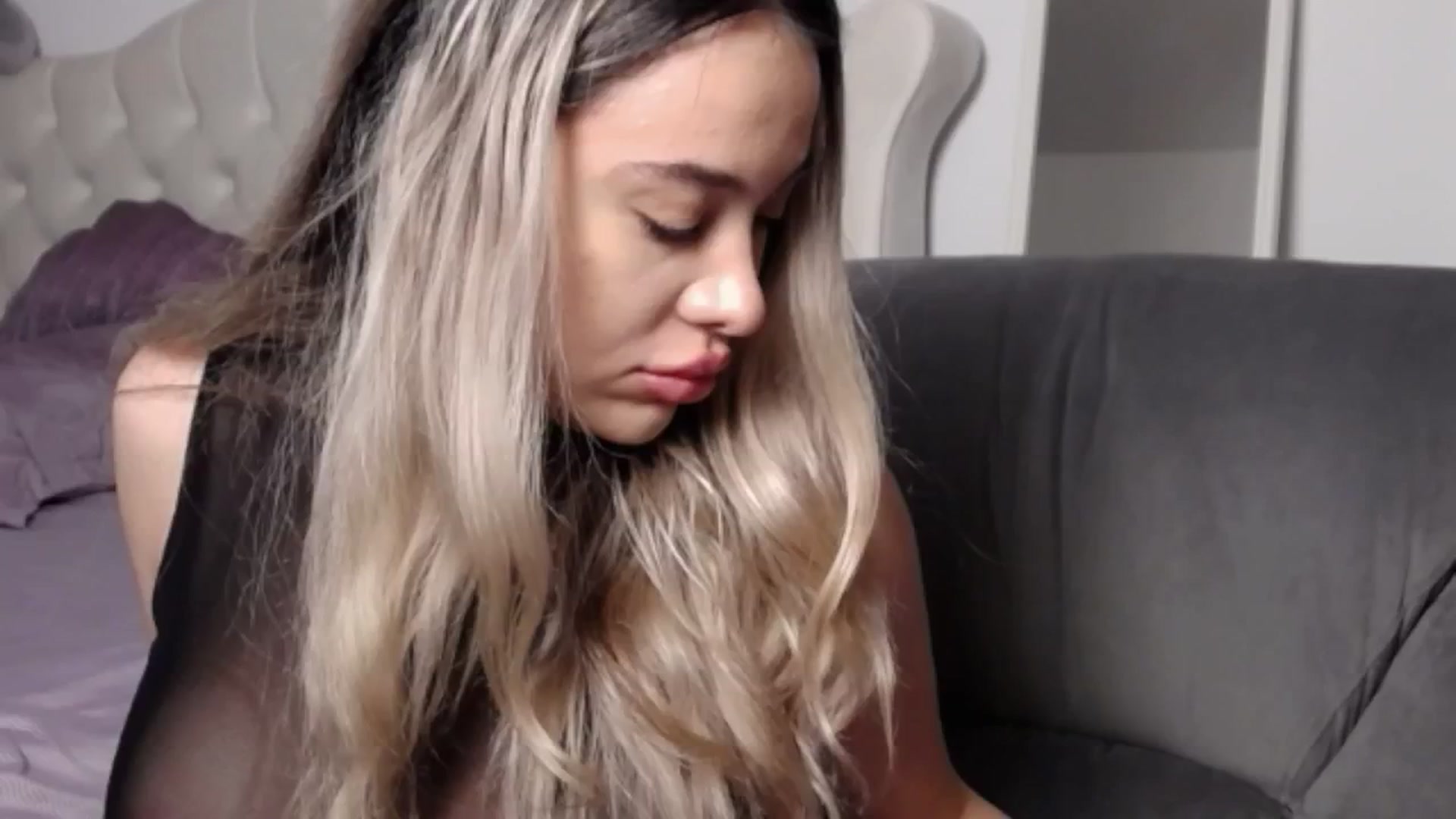 Gallery image thumbnail from LexxySelena's myfreecams stream on, 10/30/2025, 22:15 image 8 of 20
