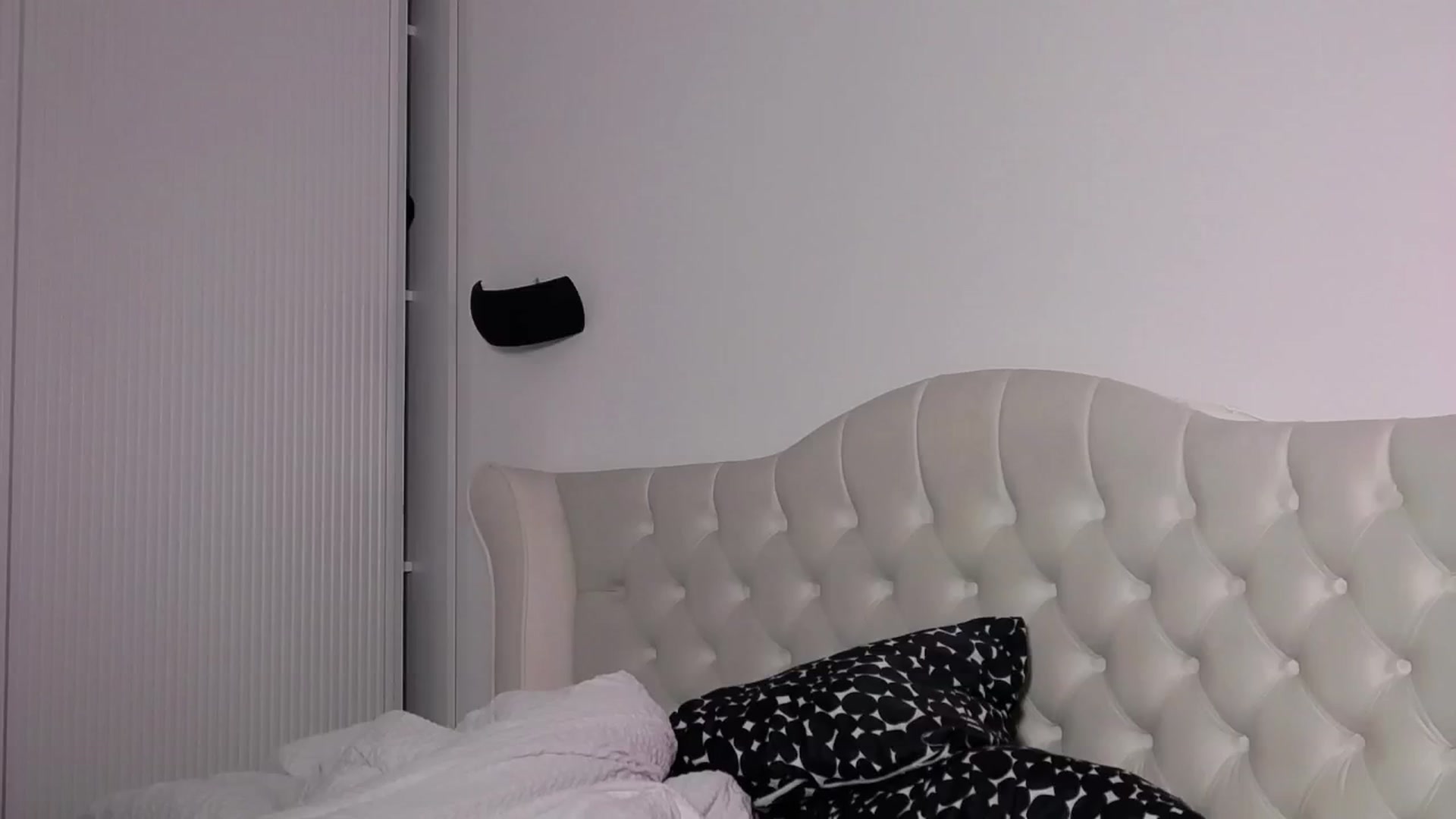Gallery image thumbnail from LexxySelena's myfreecams stream on, 12/19/2025, 23:40 image 4 of 20